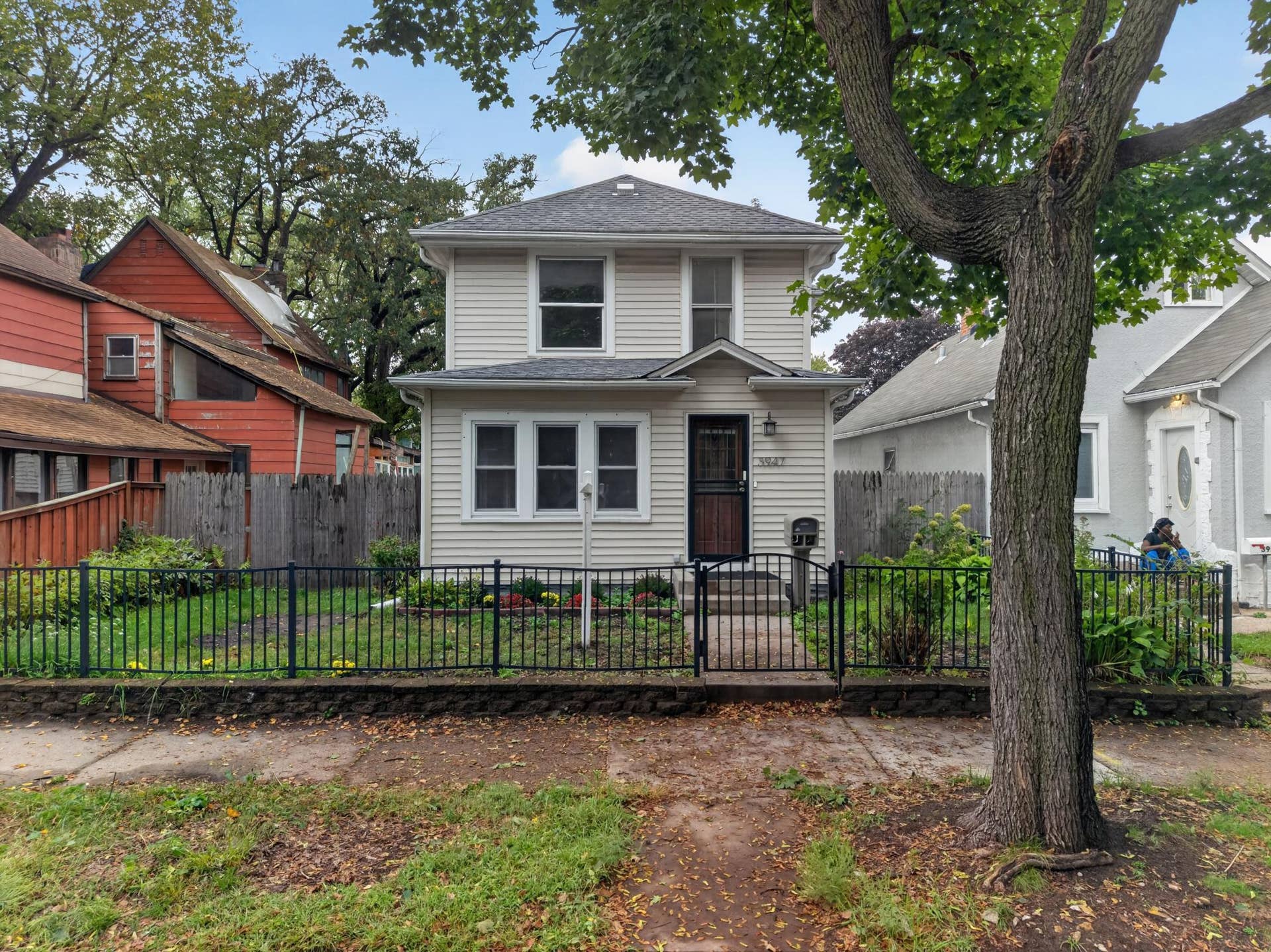 3947 Dupont Avenue N, 81, Minneapolis, MN 55412 DJI_20260930161101_0166_D.jpg