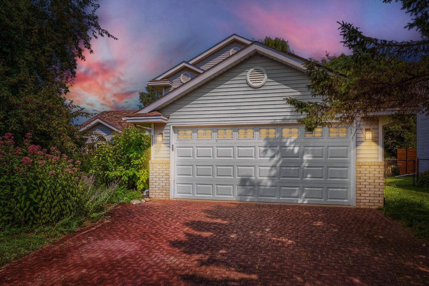 1119 Bonnieview Drive, Woodbury, MN 55129 1119 Bonnieview Drive, Woodbury, MN 55129