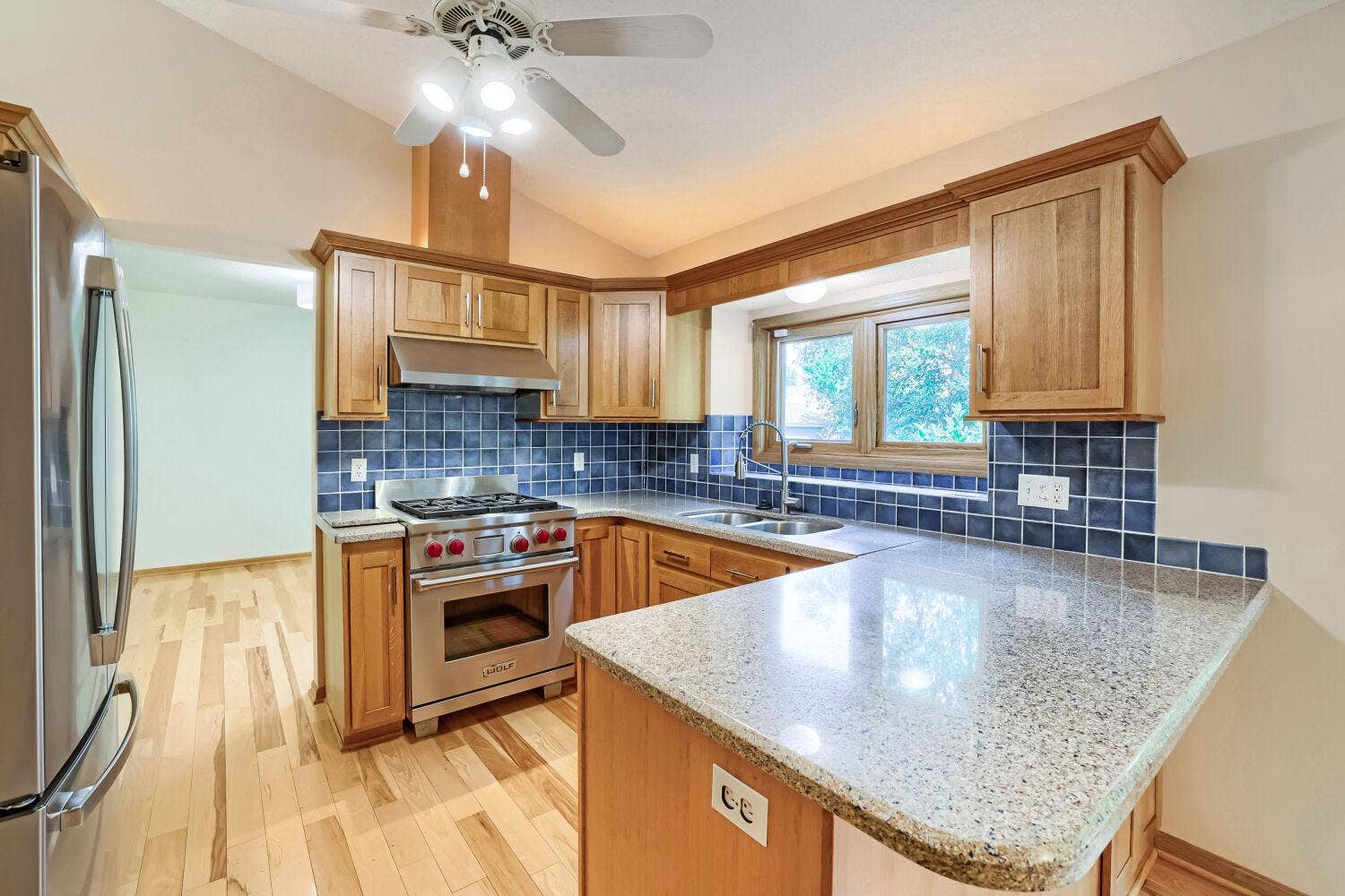 1119 Bonnieview Drive, Woodbury, MN 55129 1119 Bonnieview Drive, Woodbury, MN 55129