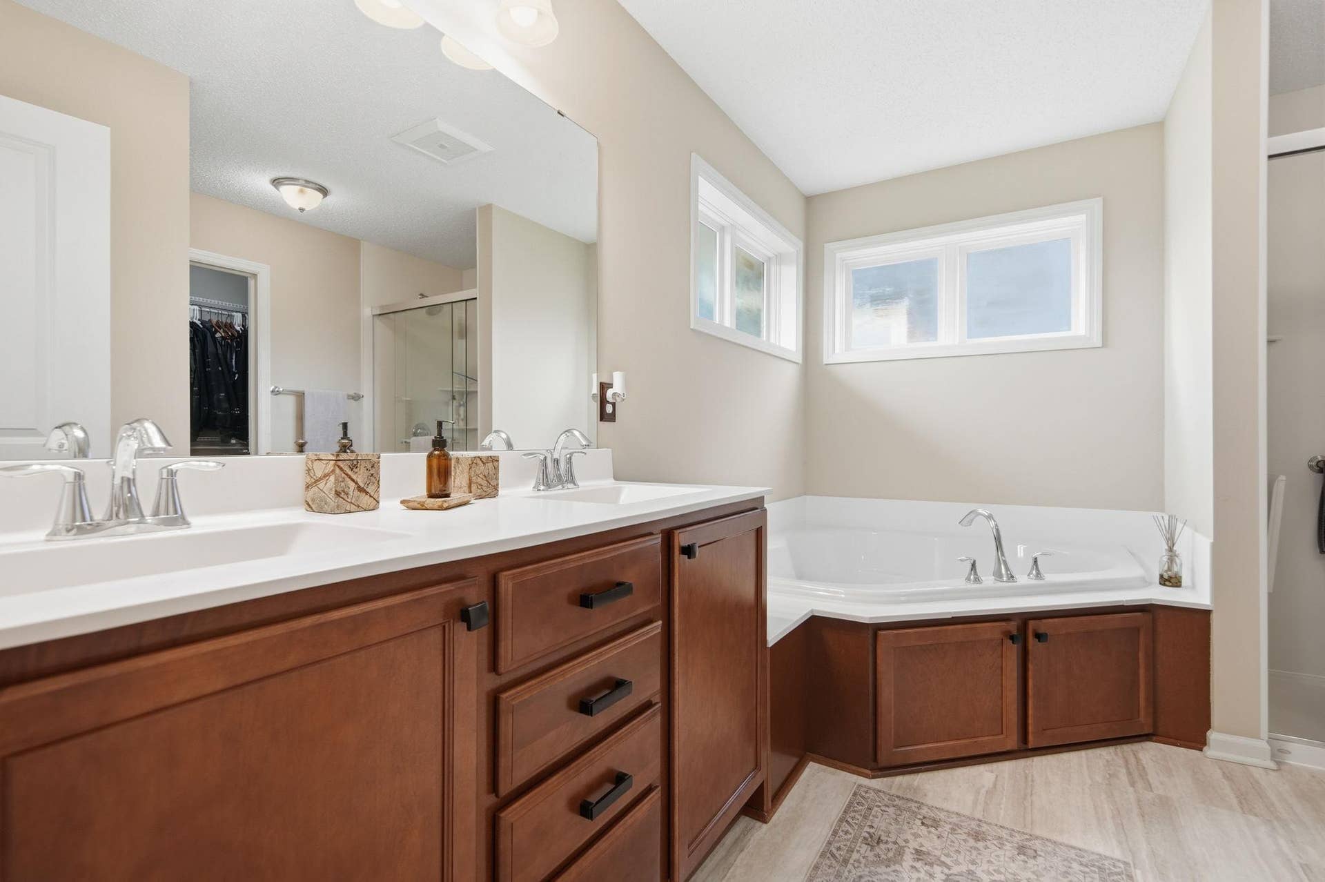 3116 Lowell Court, Stillwater, MN 55082 3116 Lowell Court, Stillwater, MN 55082