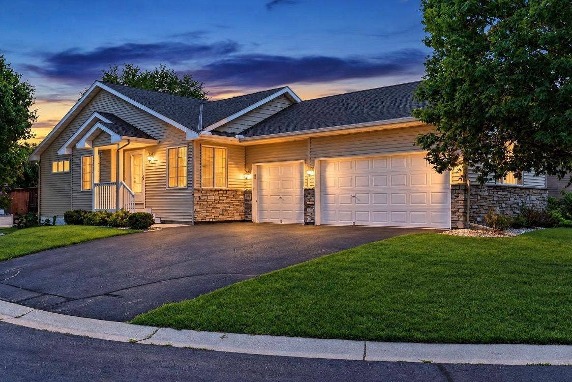 8556 Adair Circle N, Brooklyn Park, MN 55443 Welcome to Adair Circle - Virtually dusk added