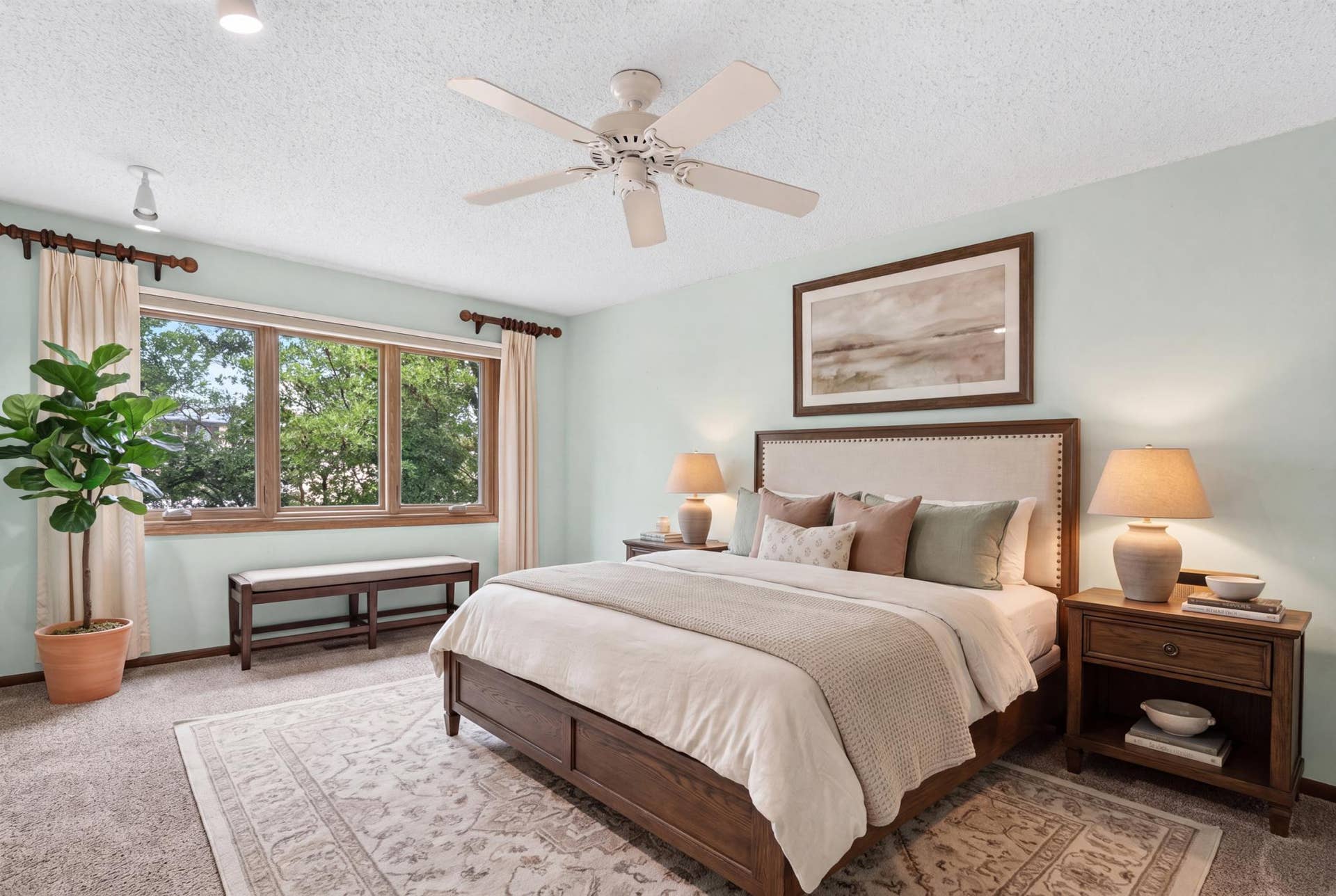 7055 Robinwood Trail, Woodbury, MN 55125 Large Primary Suite with 3/4 bath (virtually staged)