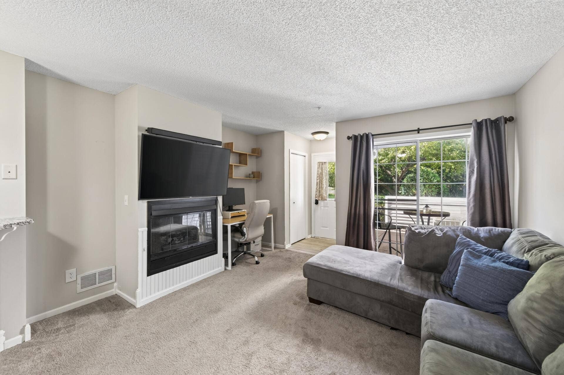 3724 Big Linden Curve, White Bear Lake, MN 55110 3724 Big Linden Curve, White Bear Lake, MN 55110