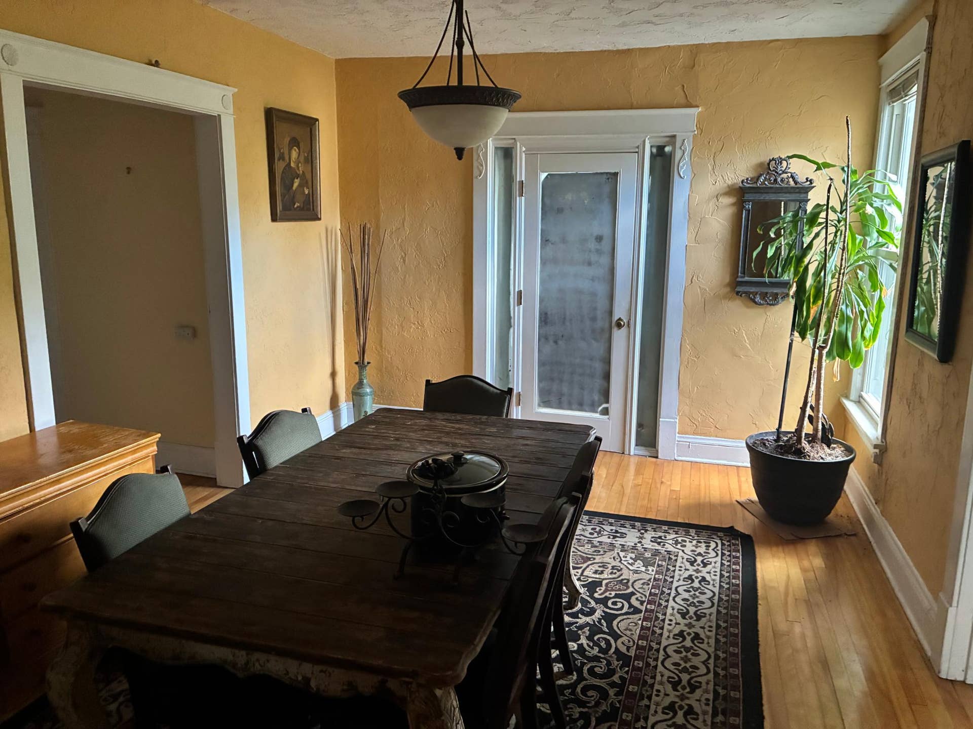1857 Carroll Avenue, 96, Saint Paul, MN 55104 Dining room