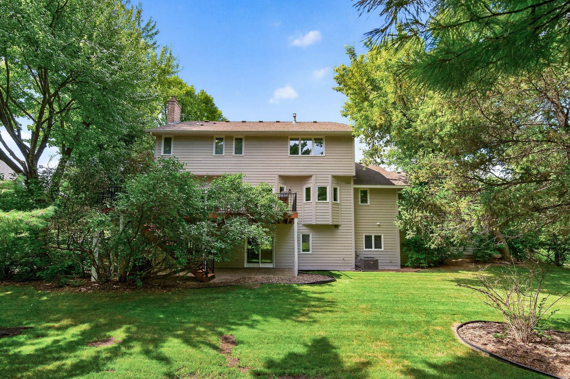 2201 Pine Island Road, Minnetonka, MN 55305