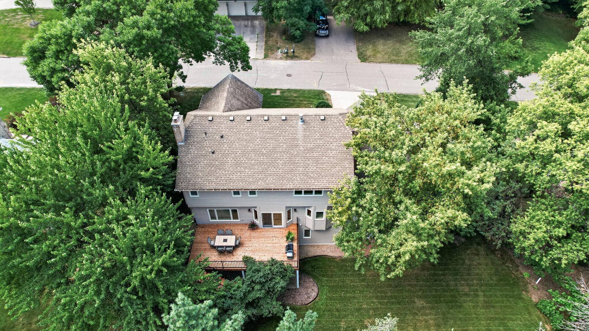 2201 Pine Island Road, Minnetonka, MN 55305