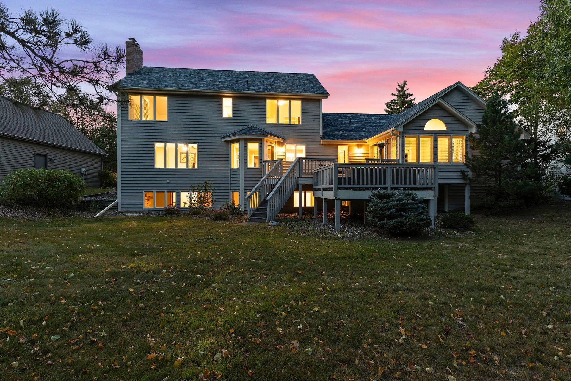 3563 Rae Lane, Woodbury, MN 55125 3563 Rae Lane, Woodbury, MN 55125
