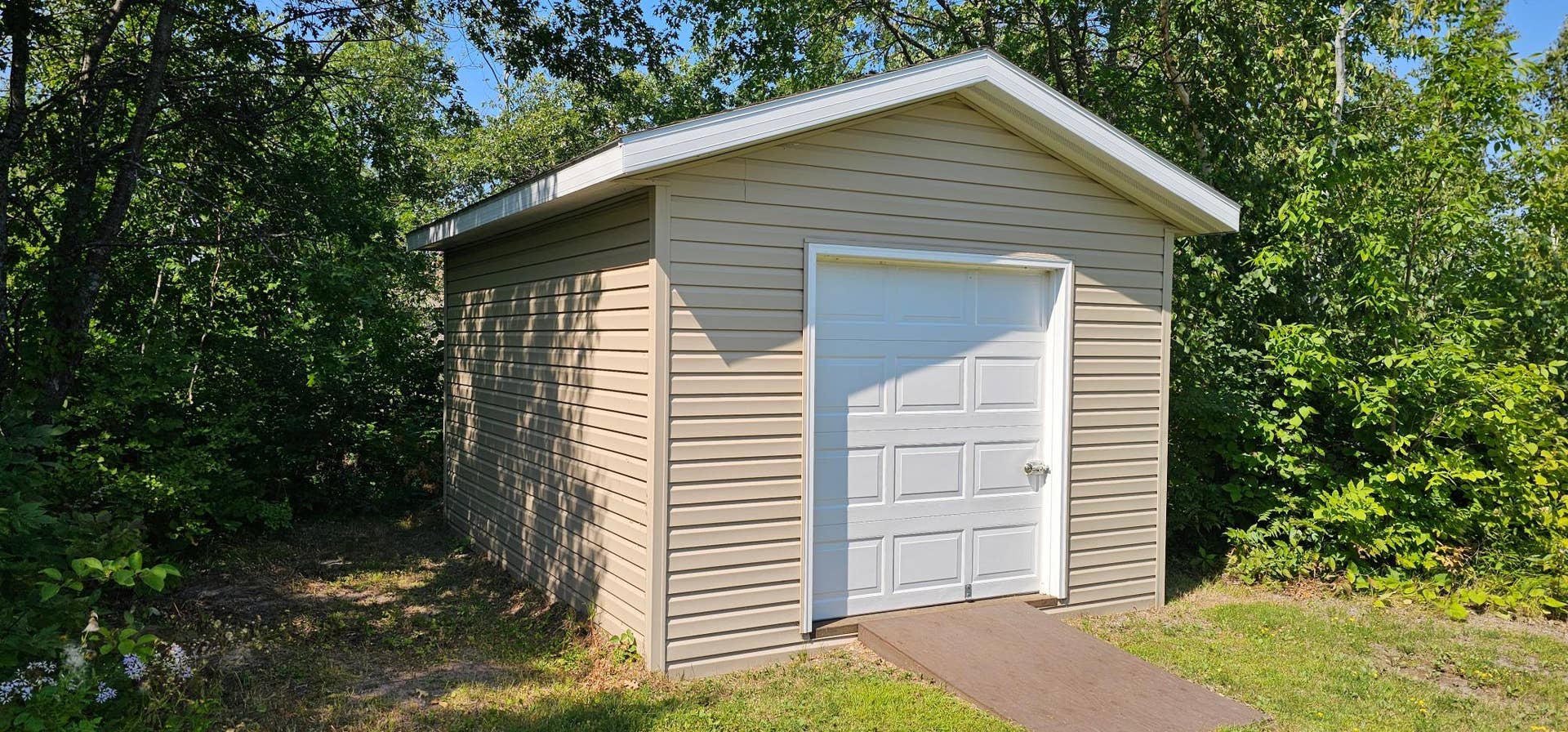 3318 Highland Drive NE, Bemidji, MN 56601 Shed