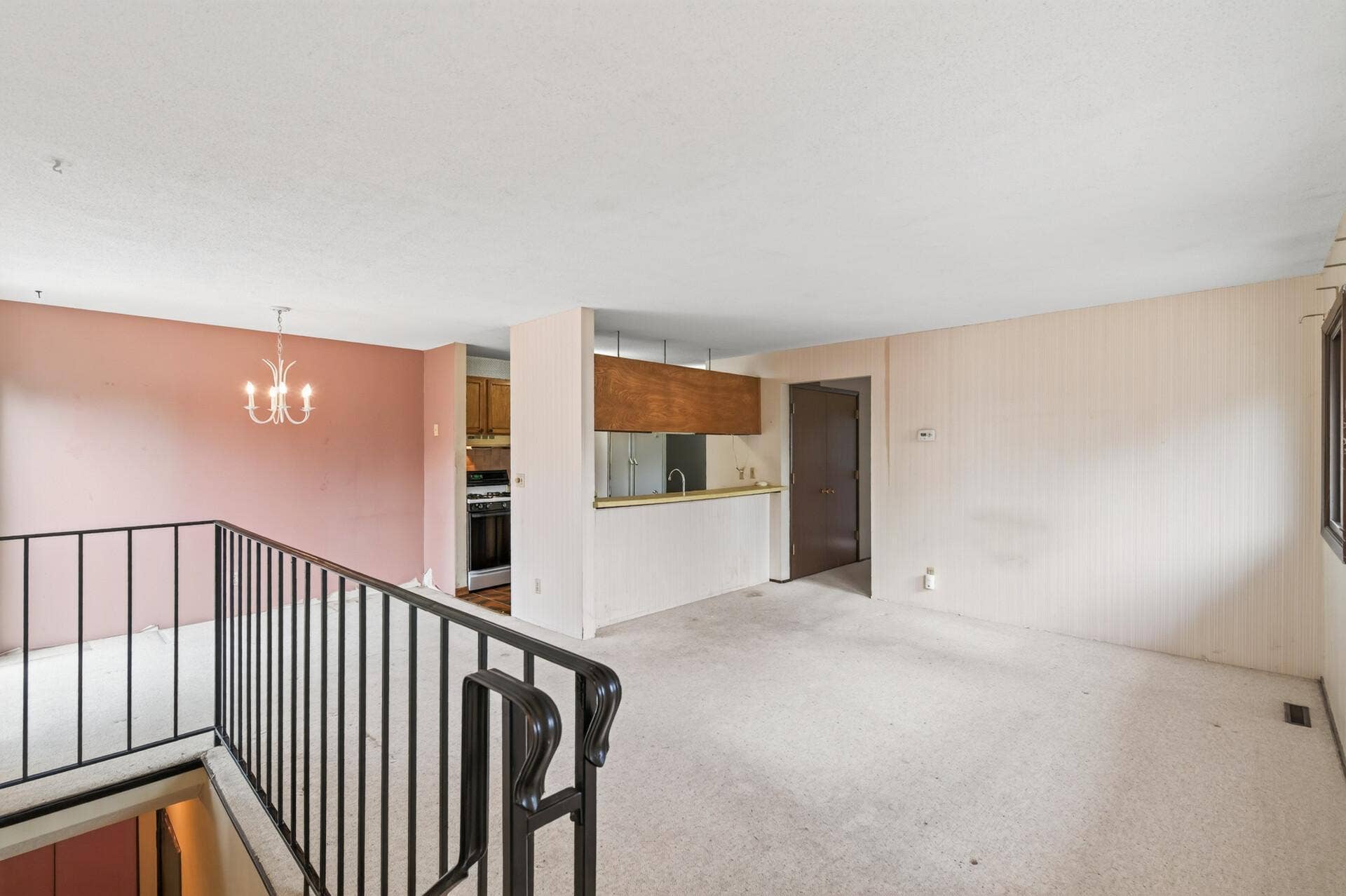 6133 72nd Lane N, Brooklyn Park, MN 55429 04_6133_72nd4_mls.jpg