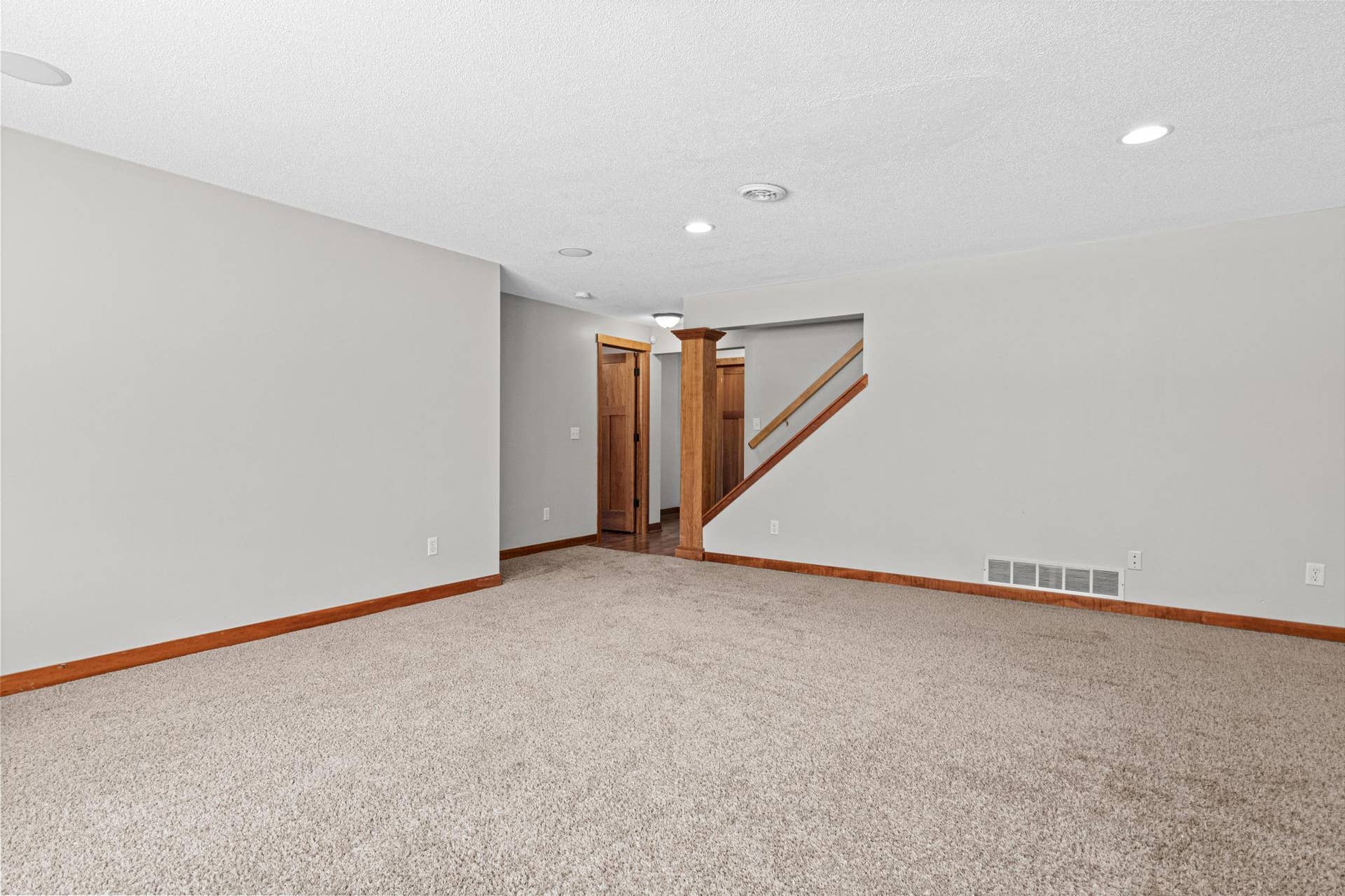 2417 87th Trail N, Brooklyn Park, MN 55443 2417 87th Trail N-20.jpg
