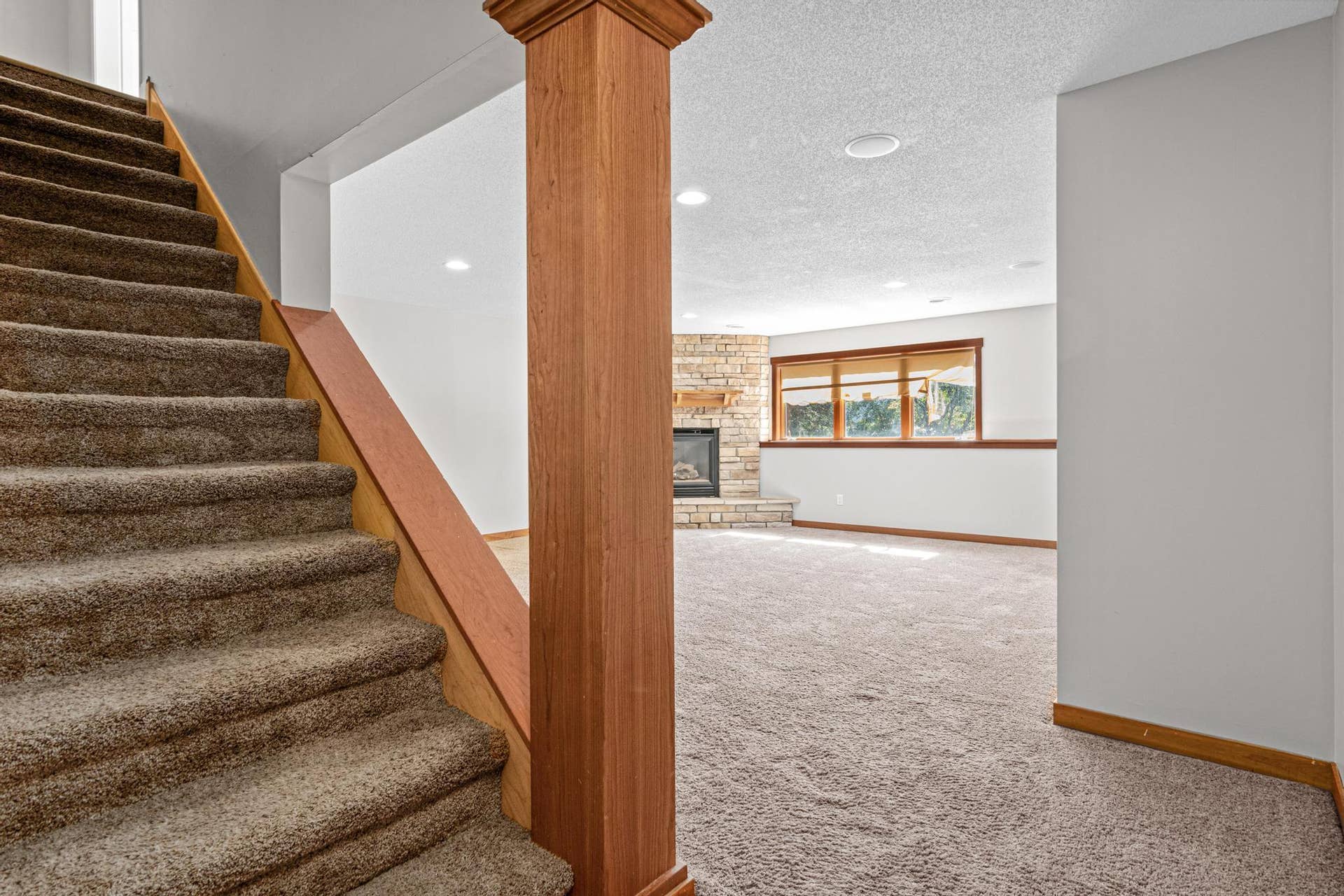 2417 87th Trail N, Brooklyn Park, MN 55443 2417 87th Trail N-21.jpg
