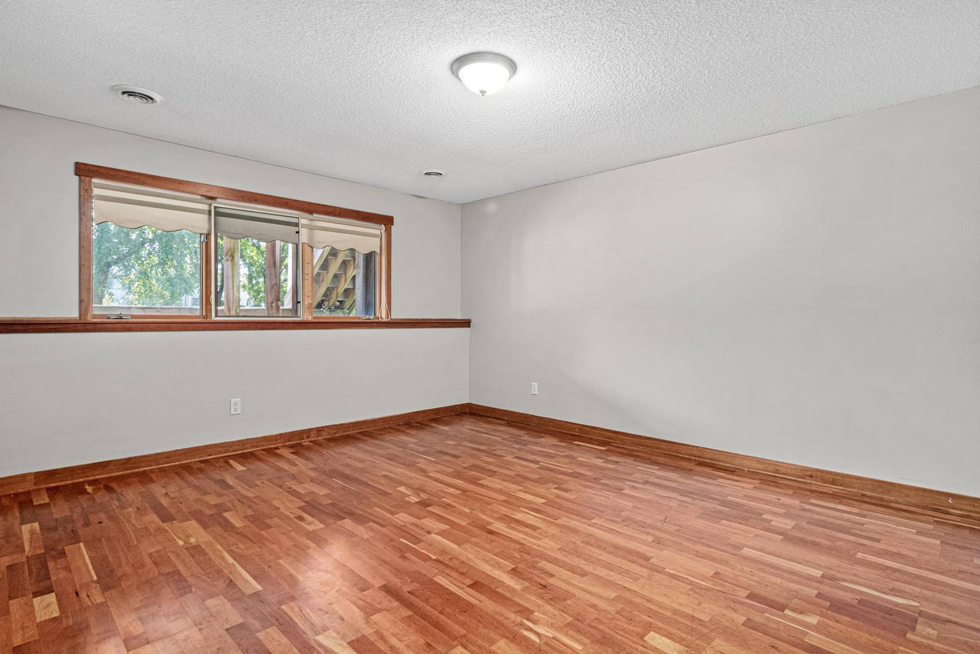 2417 87th Trail N, Brooklyn Park, MN 55443 2417 87th Trail N-22.jpg