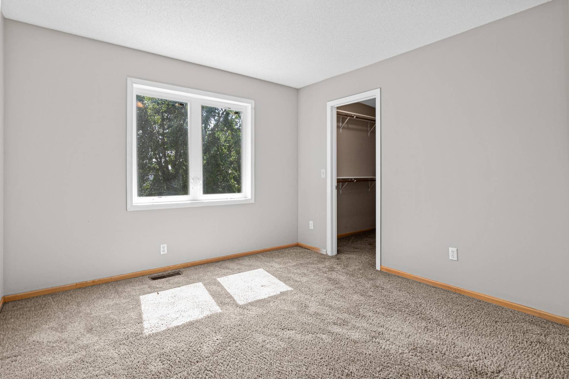 2417 87th Trail N, Brooklyn Park, MN 55443 2417 87th Trail N-32.jpg
