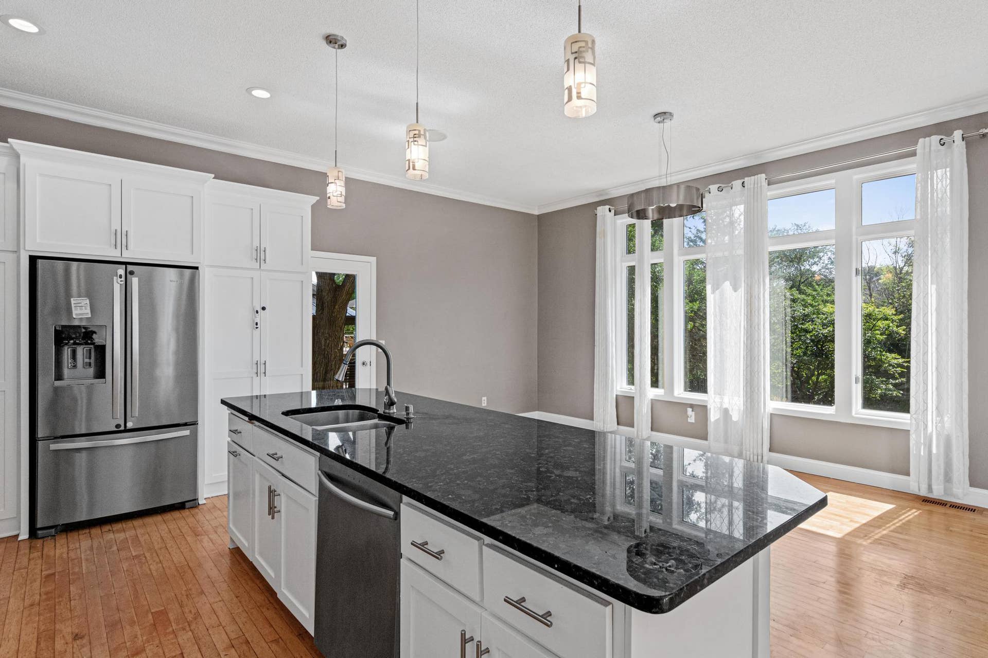 2417 87th Trail N, Brooklyn Park, MN 55443 2417 87th Trail N-14.jpg