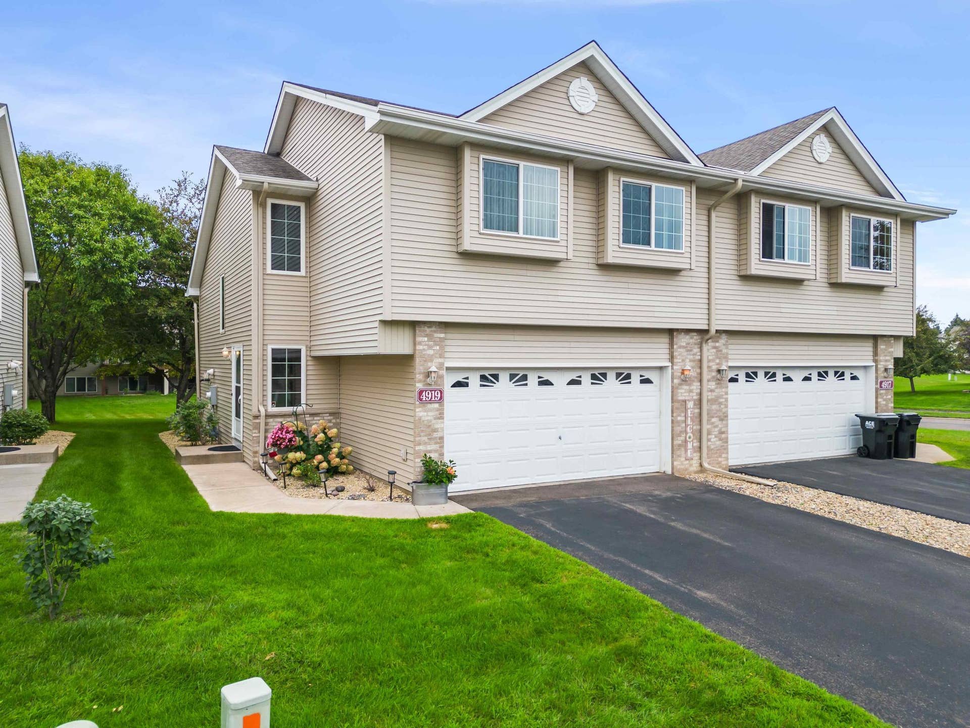 4919 132nd Way N, Hugo, MN 55038 Welcome to 4919 132nd Way N.jpg