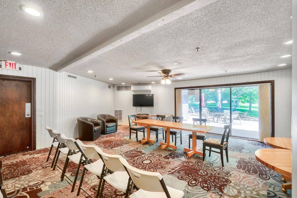 9600 Portland Avenue S, #317, Bloomington, MN 55420 Do you like to entertain? This is a great spot for a birthday or retirement party, book club or shower. Sliding doors lead to a lovely patio space that your guests can enjoy.