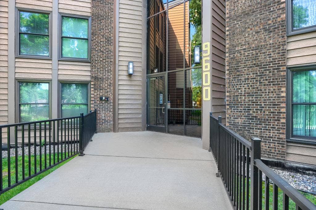 9600 Portland Avenue S, #317, Bloomington, MN 55420 Easy entrance to building with no stairs. Condo is on the 3rd floor and building has an elevator.