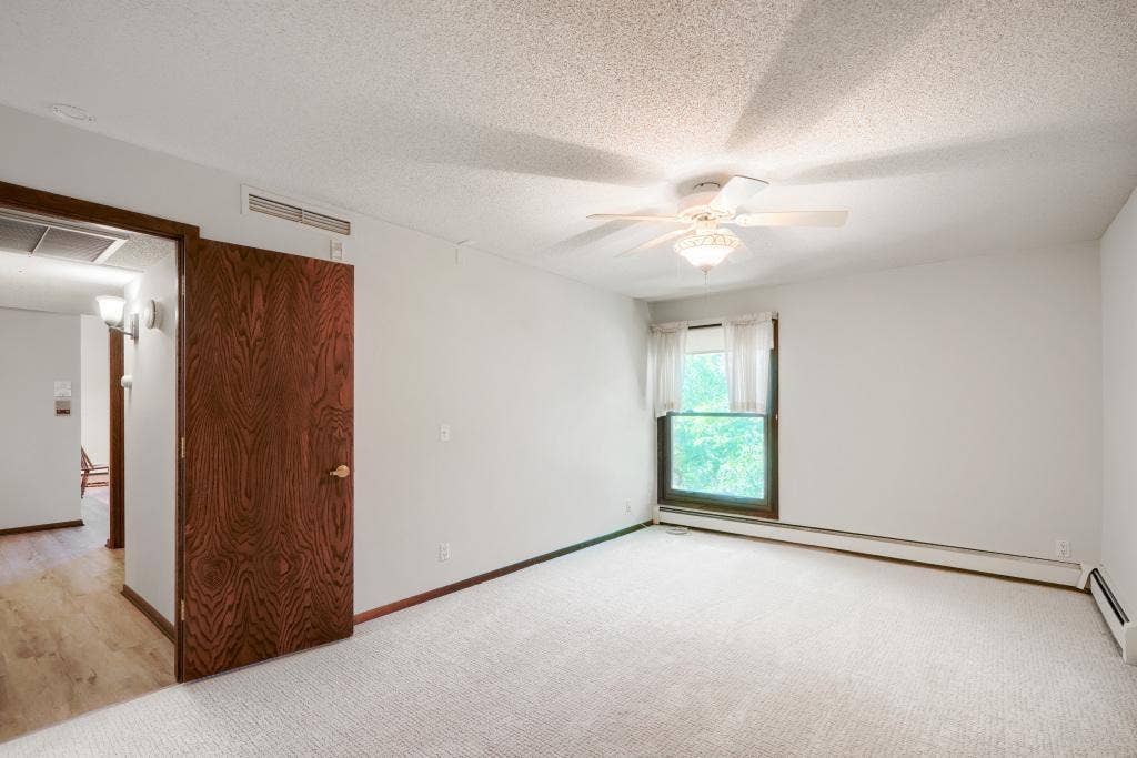 9600 Portland Avenue S, #317, Bloomington, MN 55420 Primary Bedroom