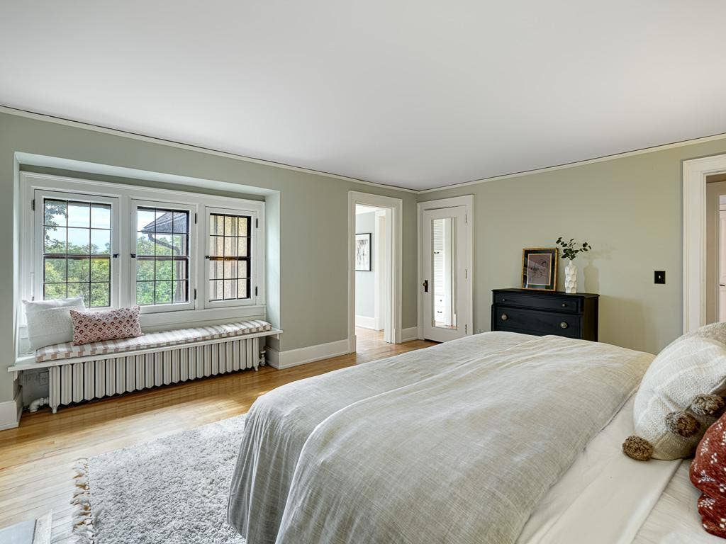 754 Linwood Avenue, 100, Saint Paul, MN 55105 27 - Primary Bedroom.jpg