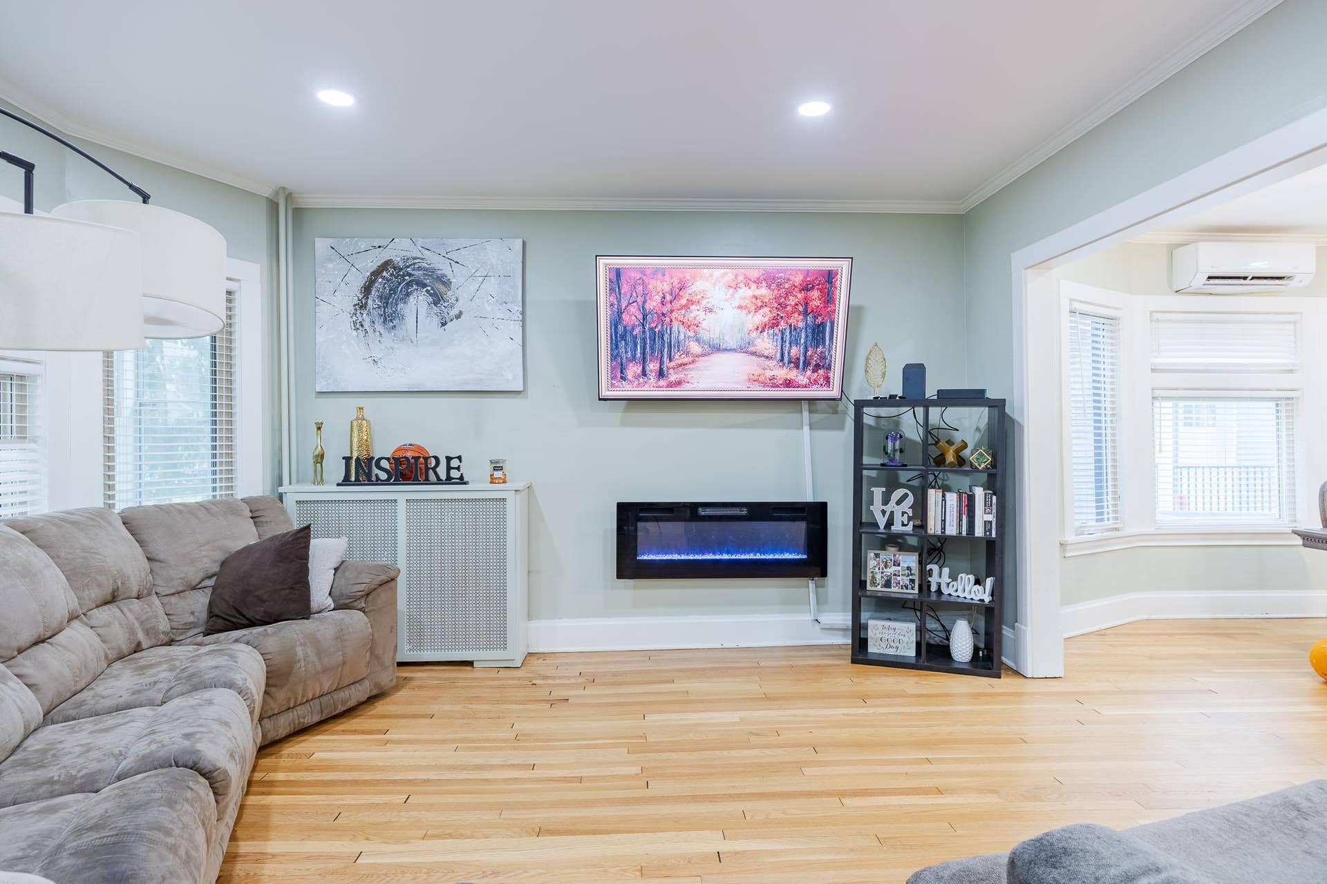 2012 Selby Avenue, 96, Saint Paul, MN 55104