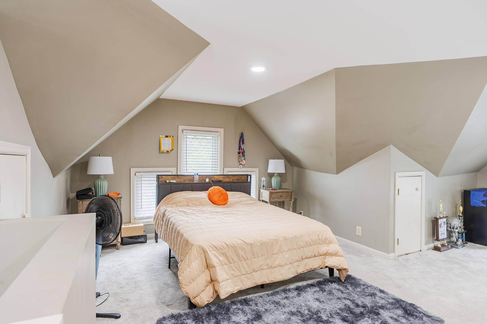 2012 Selby Avenue, 96, Saint Paul, MN 55104