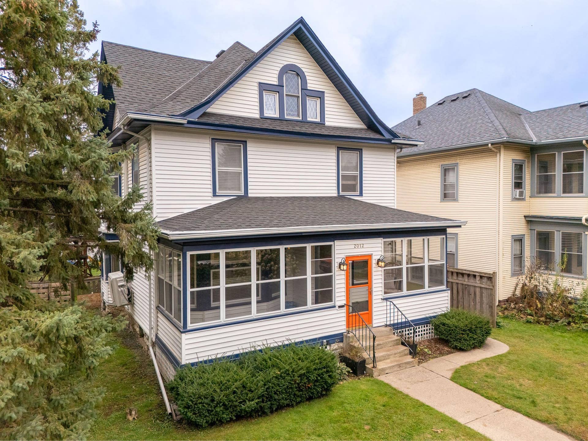 2012 Selby Avenue, 96, Saint Paul, MN 55104
