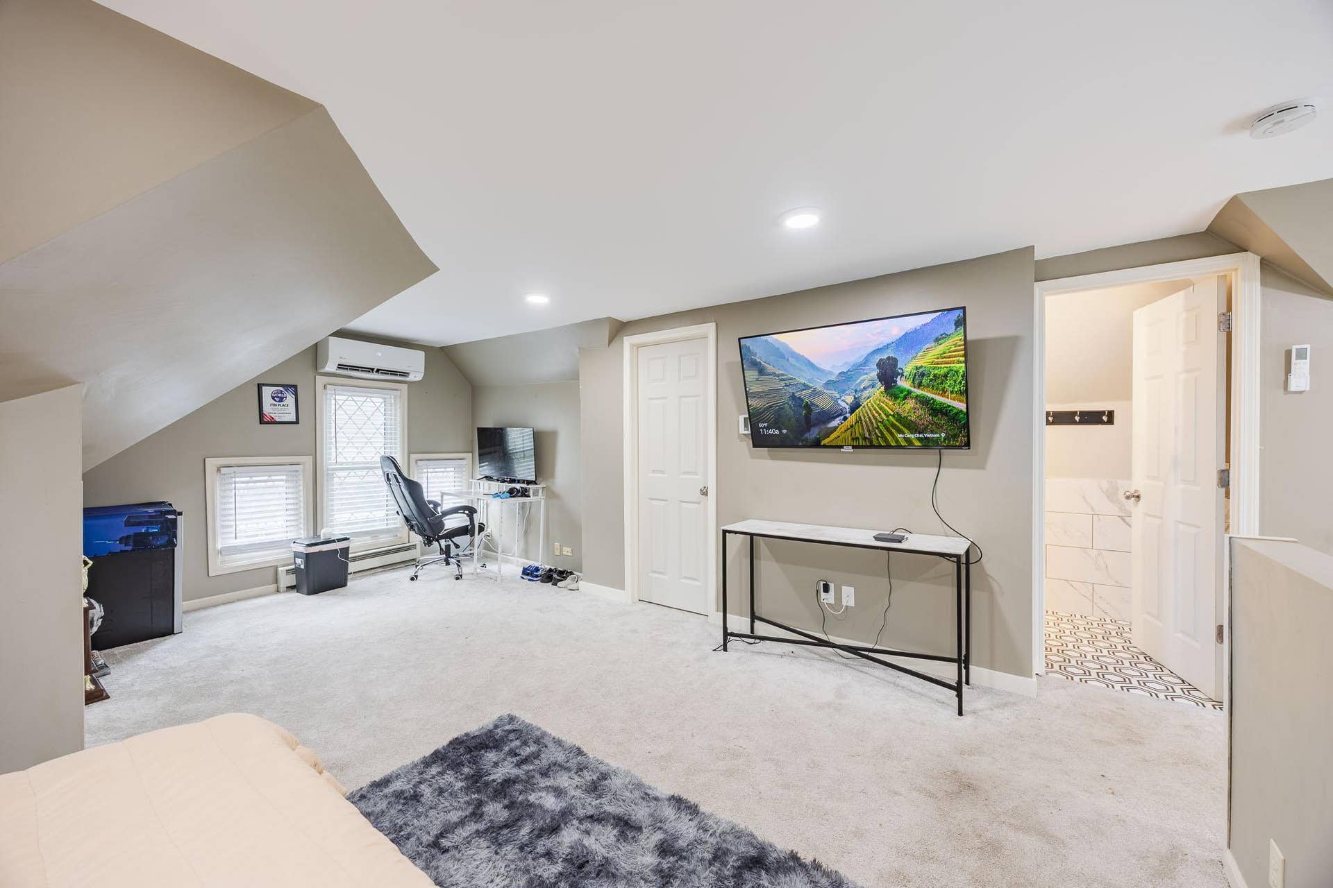 2012 Selby Avenue, 96, Saint Paul, MN 55104