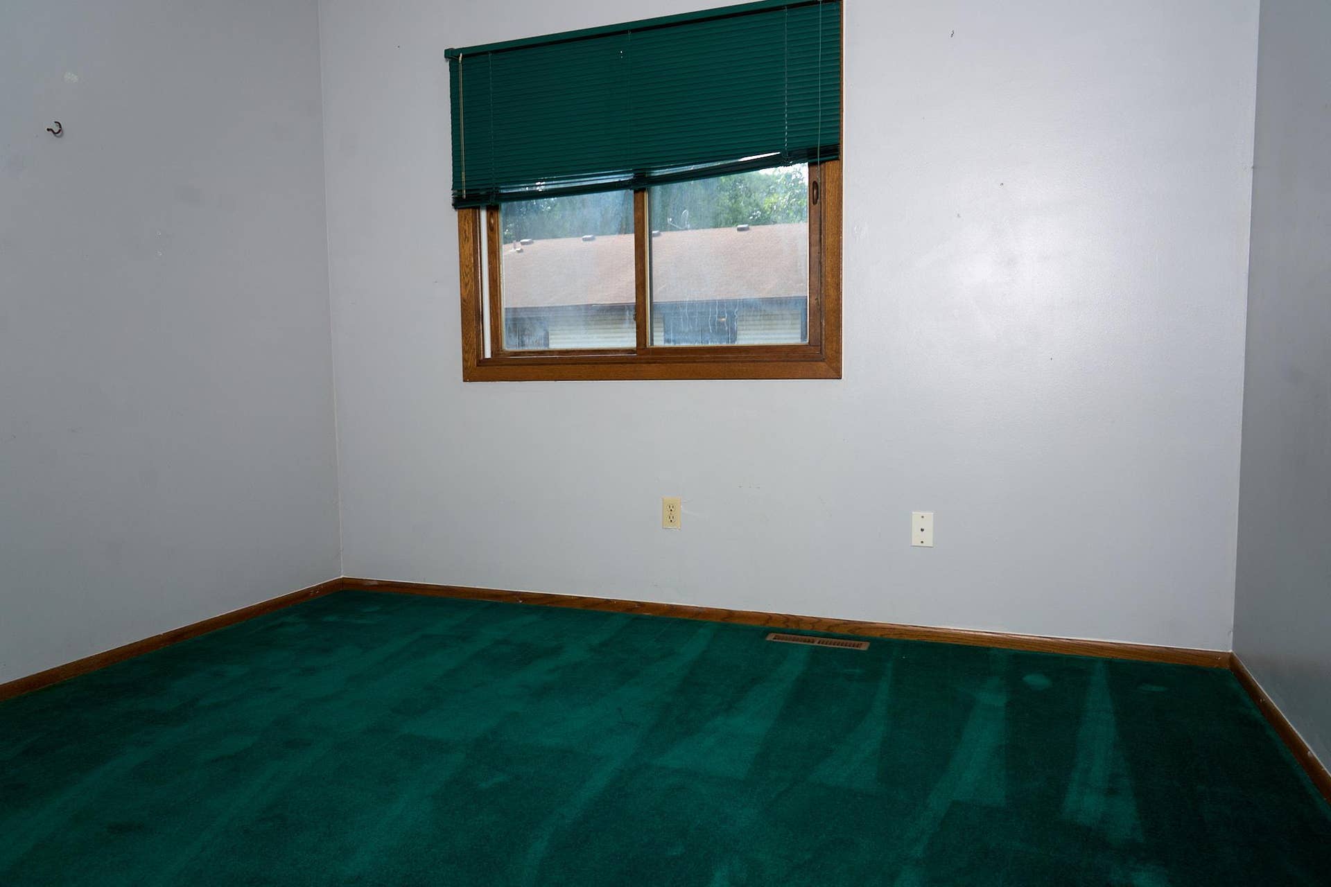 3781 Brookdale Circle N, Brooklyn Park, MN 55443 3781_Brookdale_Circle_N_2026_256.jpg