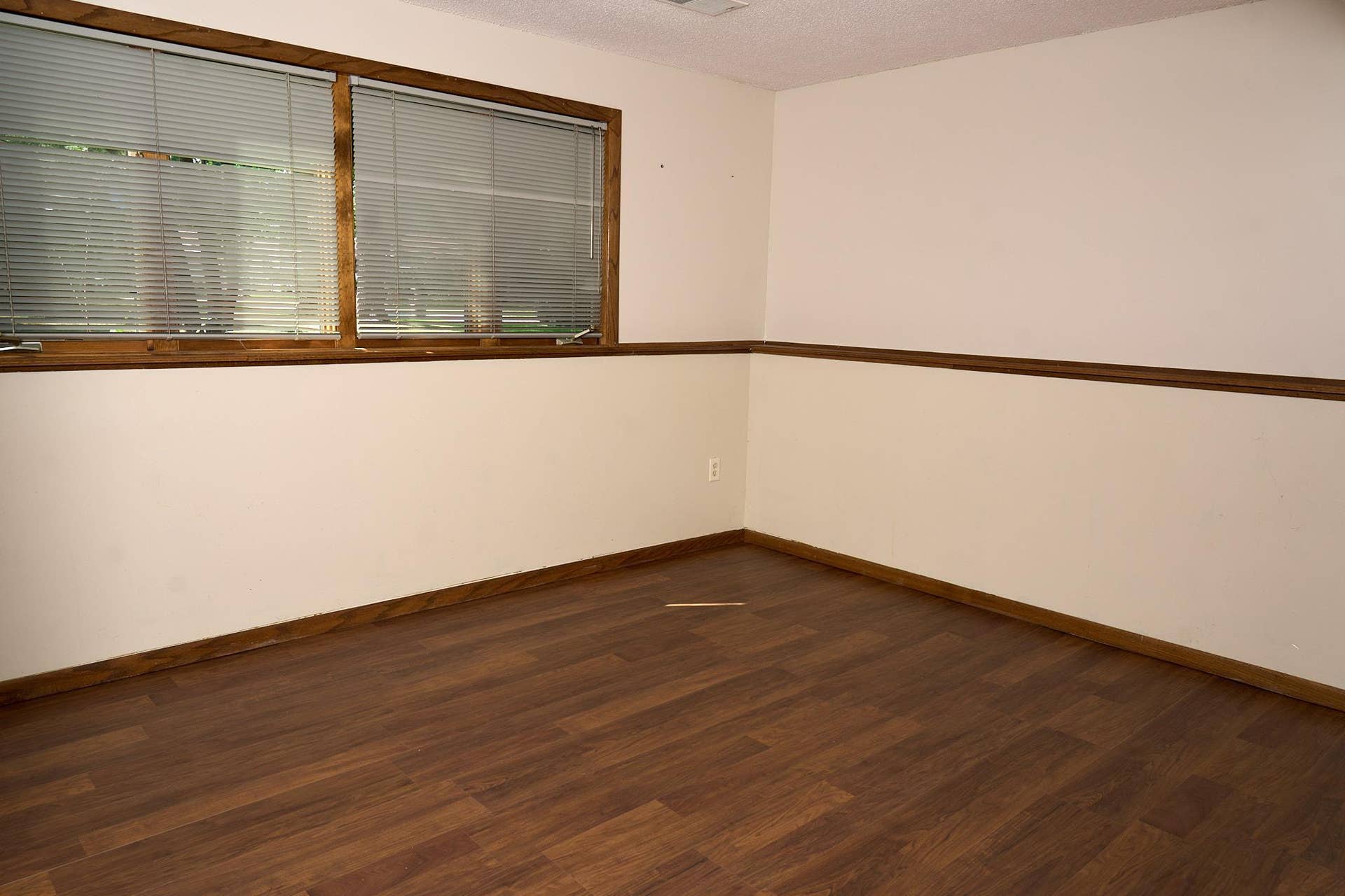 3781 Brookdale Circle N, Brooklyn Park, MN 55443 3781_Brookdale_Circle_N_2026_265.jpg