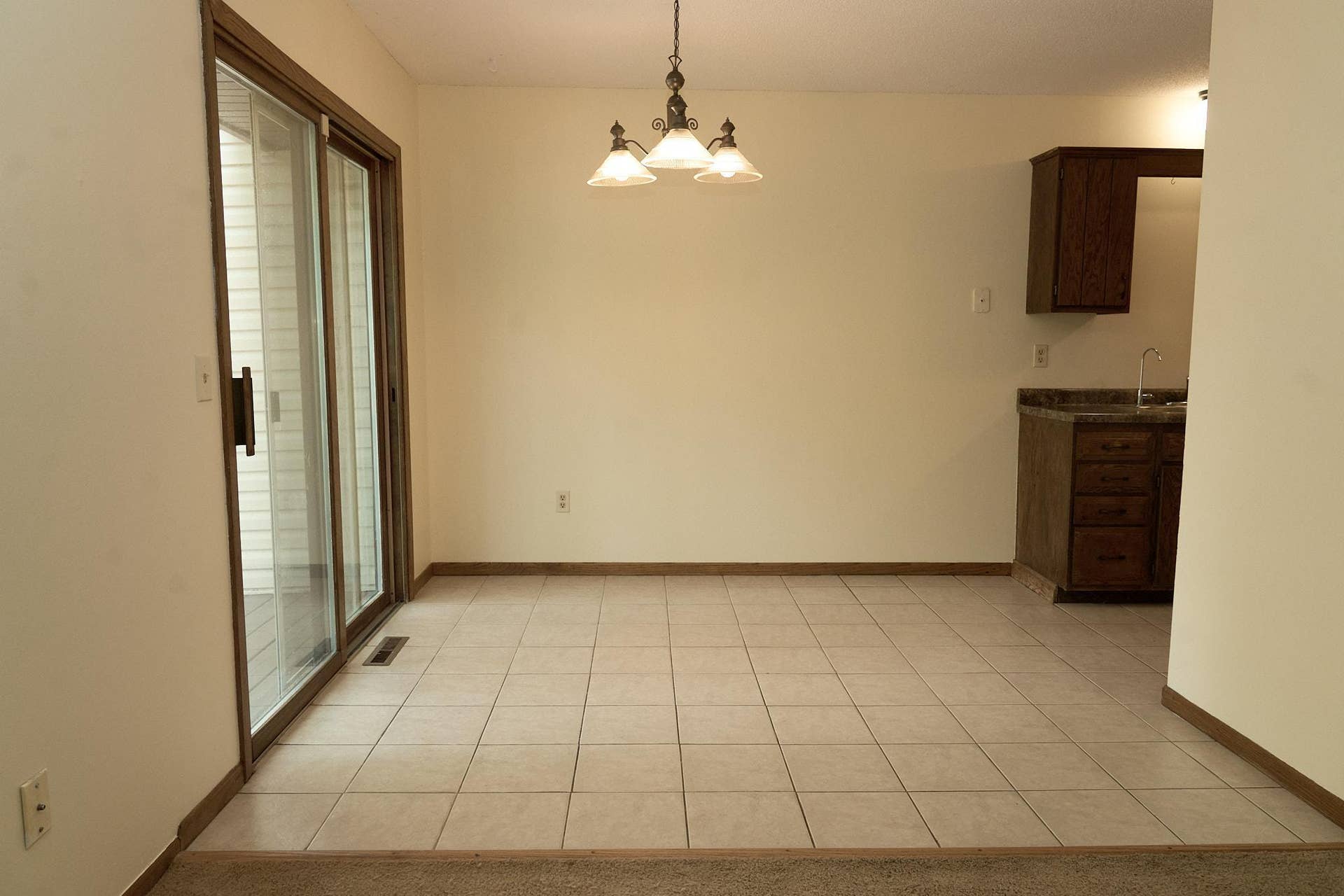 3781 Brookdale Circle N, Brooklyn Park, MN 55443 3781_Brookdale_Circle_N_2026_240.jpg