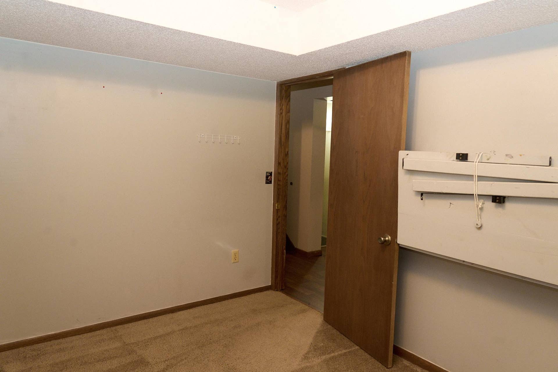 3781 Brookdale Circle N, Brooklyn Park, MN 55443 3781_Brookdale_Circle_N_2026_260.jpg