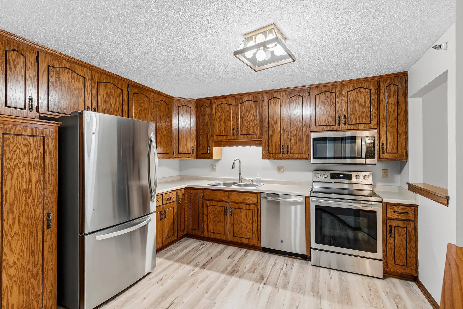 3150 Glen Oaks Avenue, #108A, White Bear Lake, MN 55110 Glen.Oaks (19).jpg
