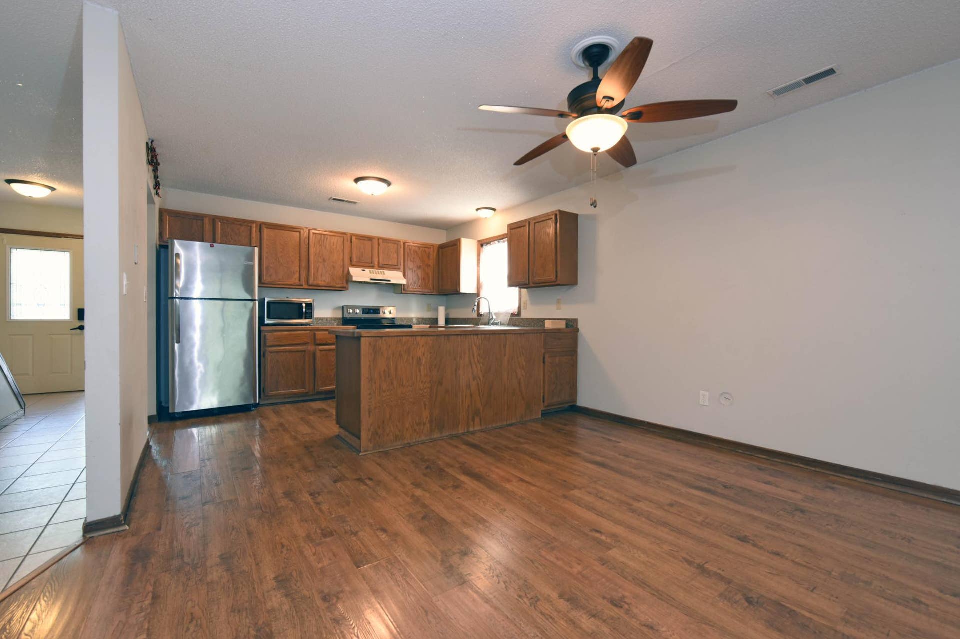 6781 Sherwood Road, Woodbury, MN 55125 6781 Sherwood 11.jpg
