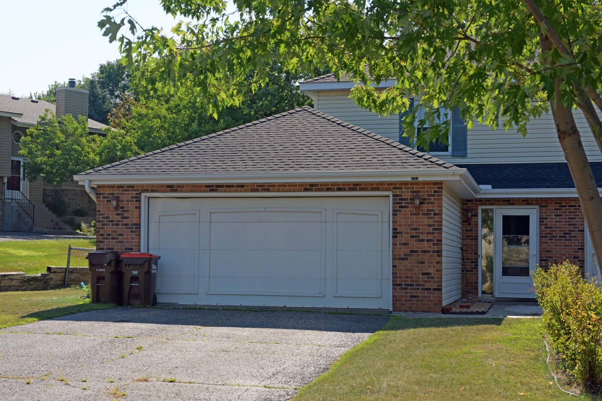 6781 Sherwood Road, Woodbury, MN 55125 6781 Sherwood 03.jpg