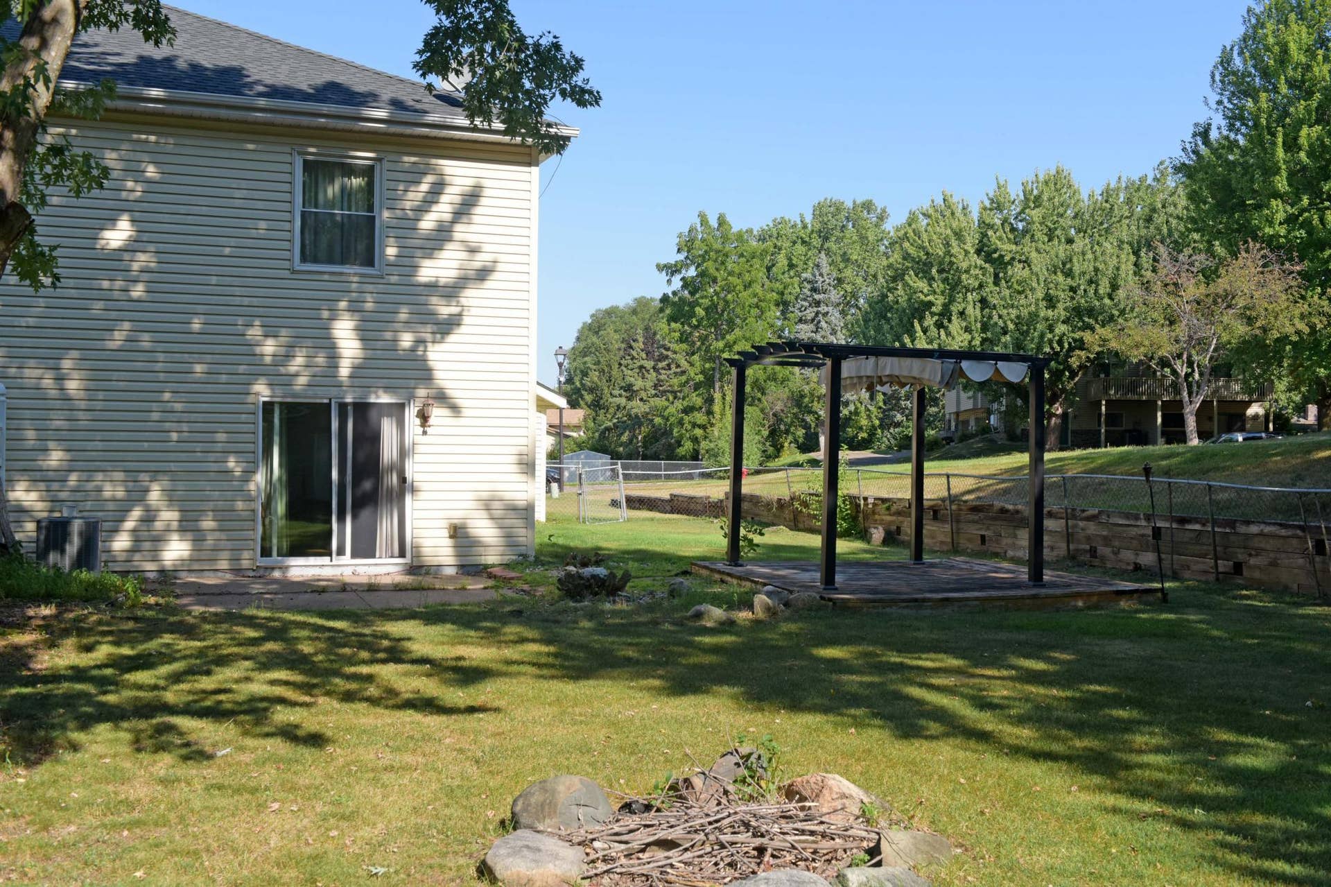 6781 Sherwood Road, Woodbury, MN 55125 6781 Sherwood 05.jpg