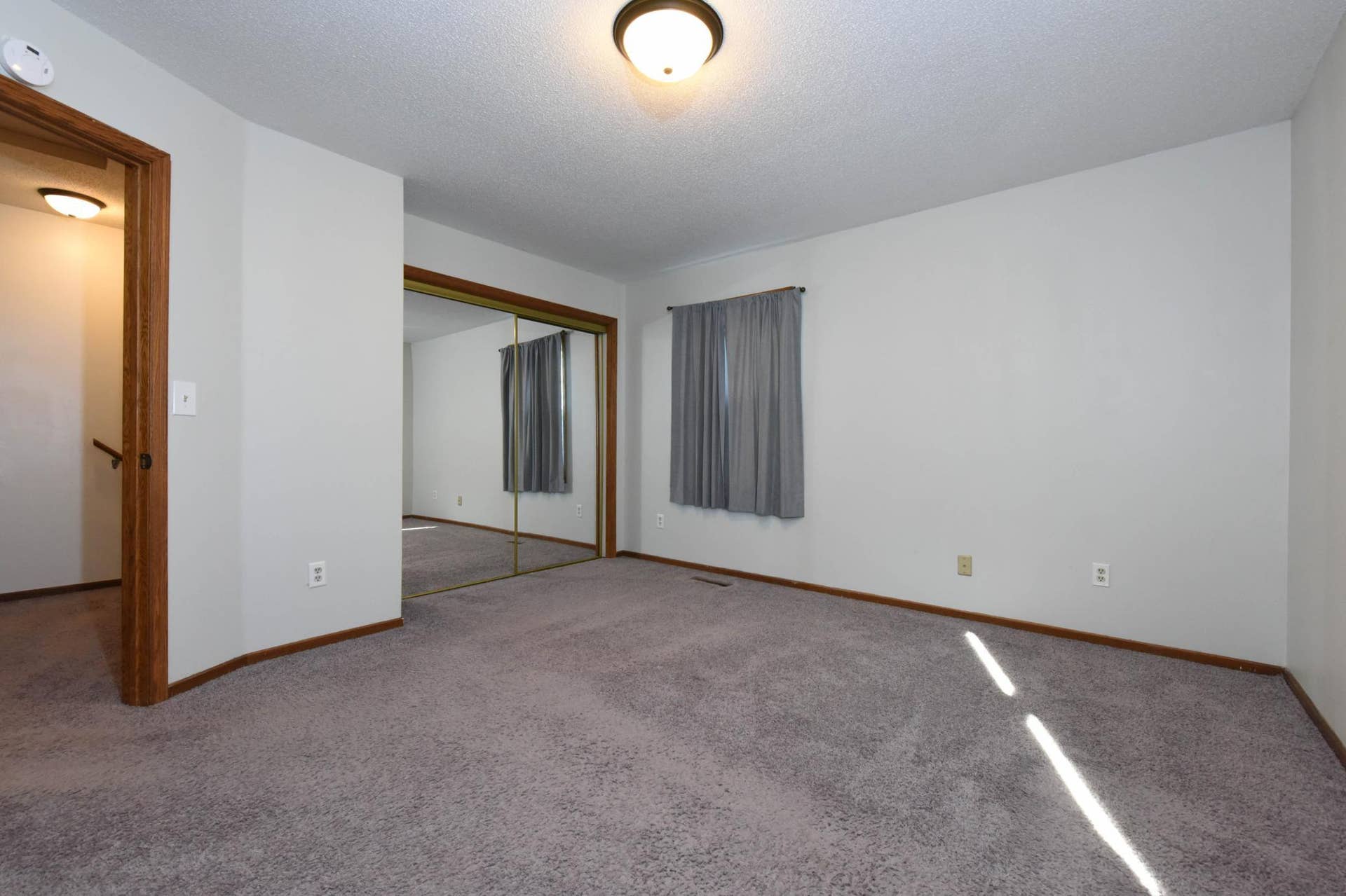 6781 Sherwood Road, Woodbury, MN 55125 6781 Sherwood 15.jpg