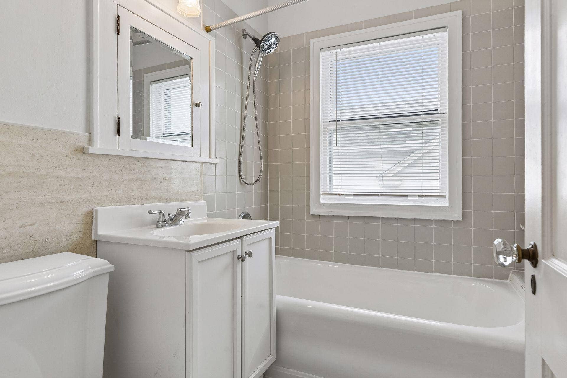 Full Bath