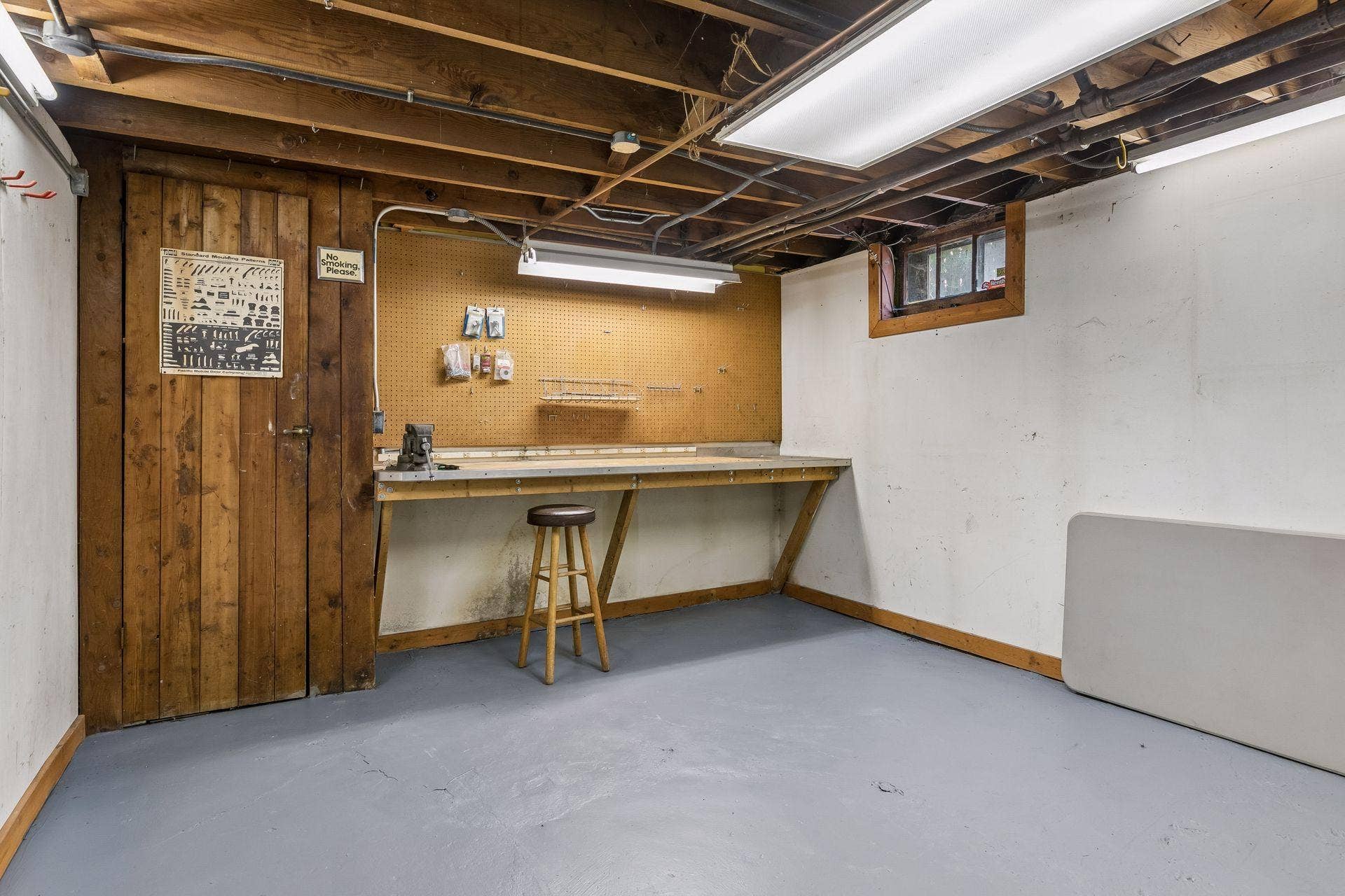 Basement common workshop space