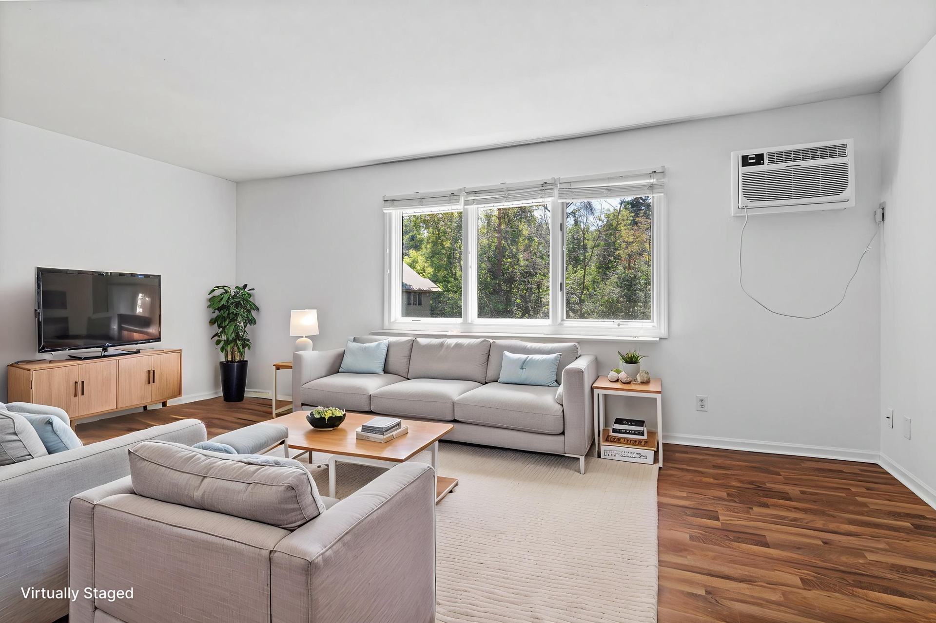 14687 62nd Street N, #1, Stillwater, MN 55082 14687-62nd-St-N-2 - Living Room - Standard - 0.jpg