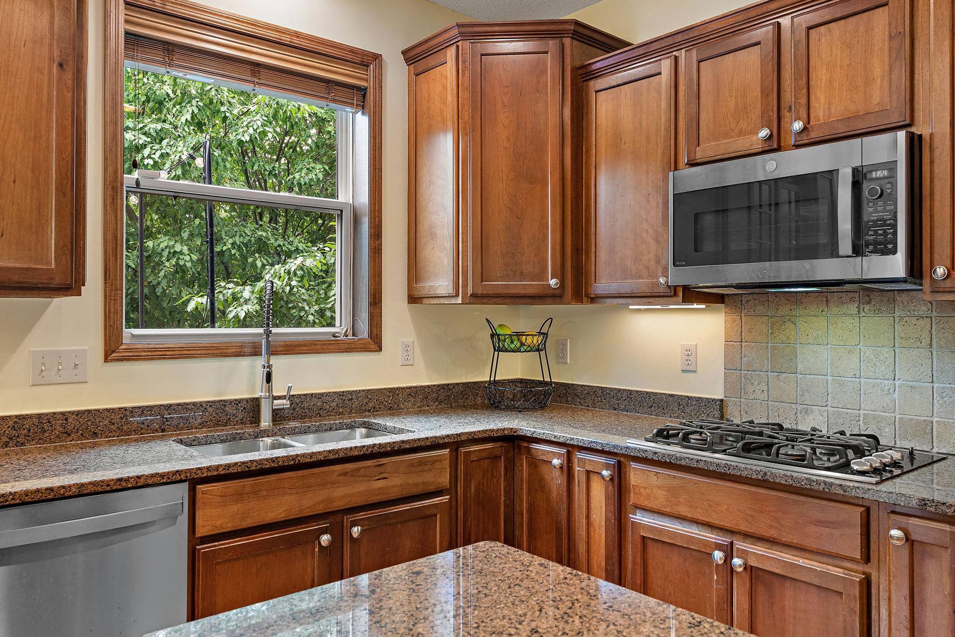 10742 Maple Boulevard, Woodbury, MN 55129 76-web-or-mls-UAV Vision Media (74).jpg