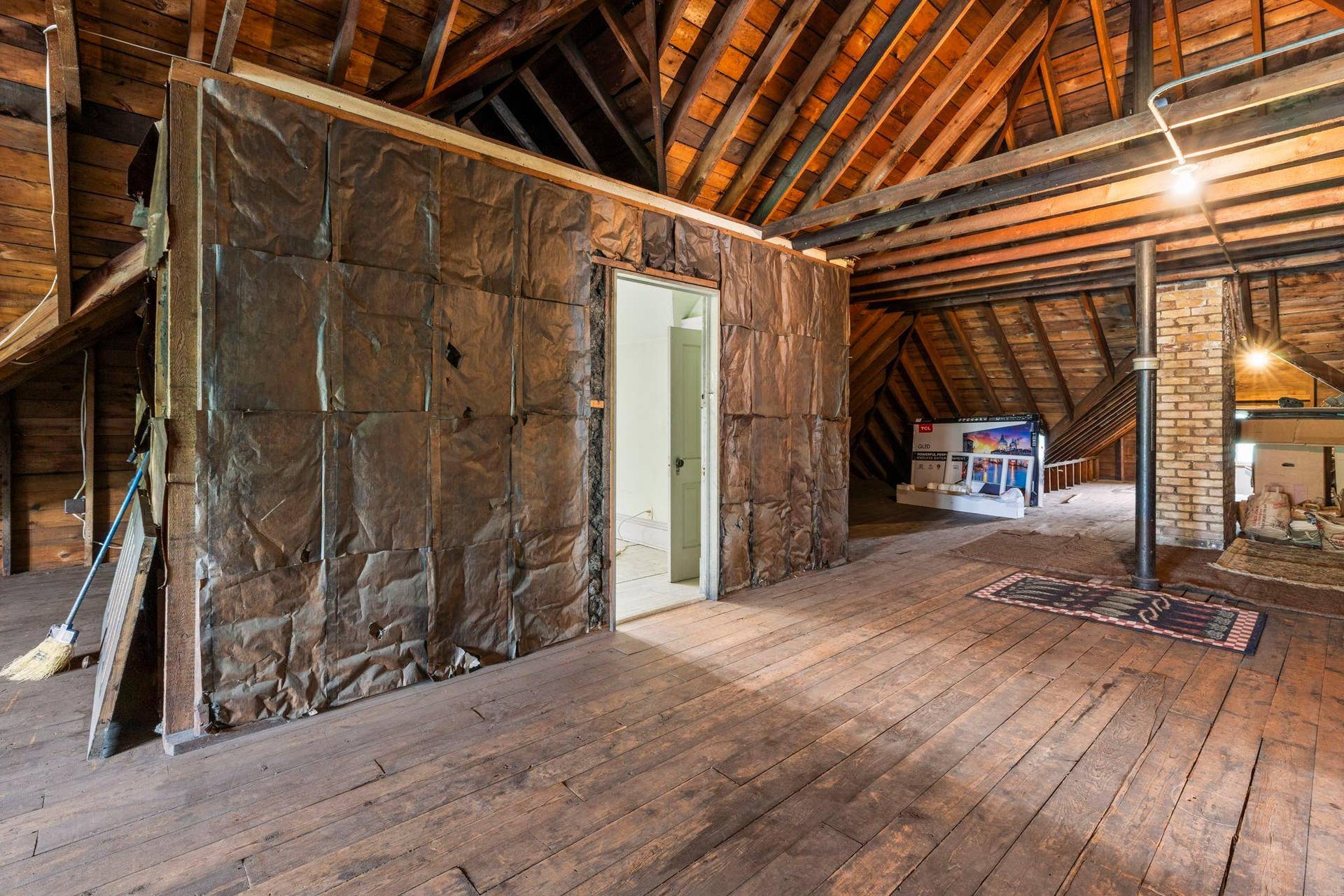 1032 Portland Avenue, 101, Saint Paul, MN 55104 Create another unit or combine with units below!