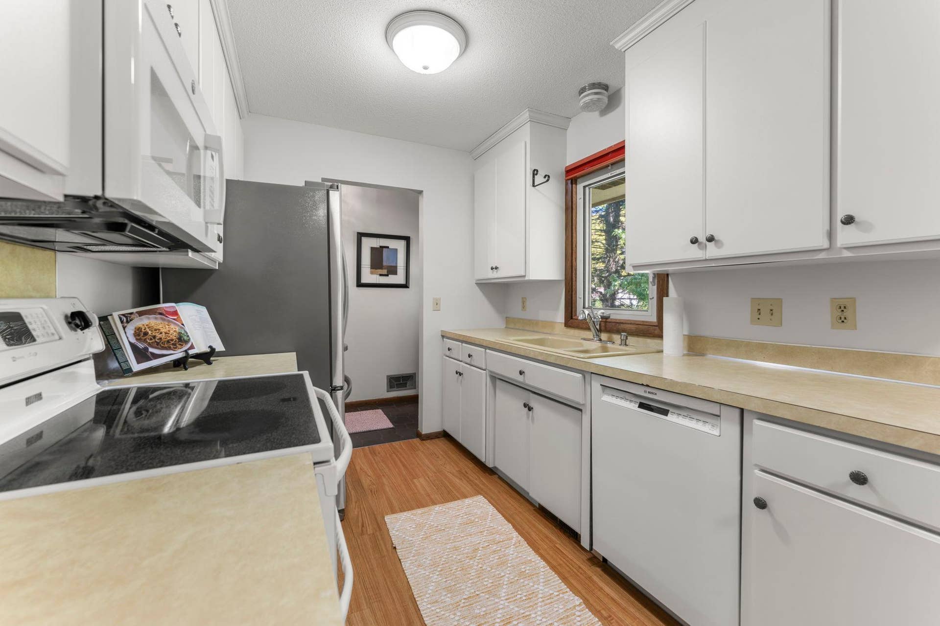 13406 Washburn Avenue S, Burnsville, MN 55337 13406 Washburn Avenue S, Burnsville, MN 55337