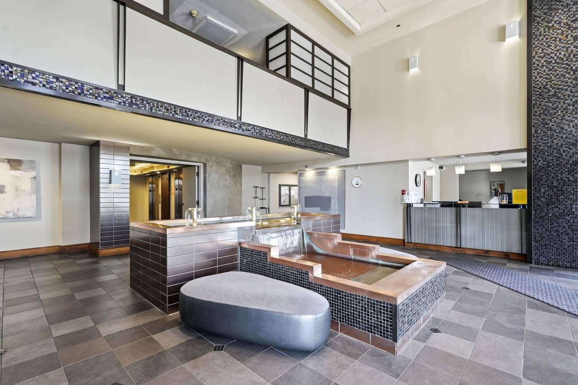 401 S 1st Street, #1103, 19, Minneapolis, MN 55401 Main Lobby