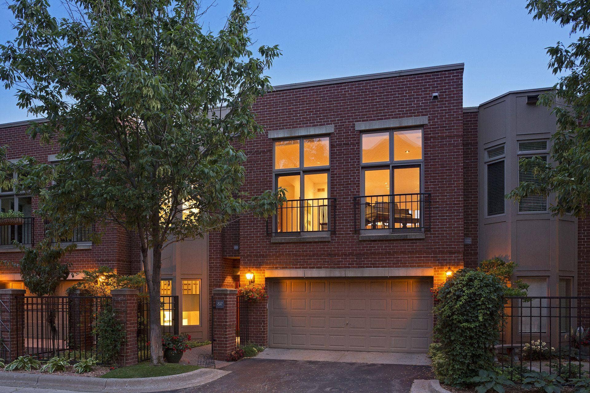 192 Bank Street SE, 58, Minneapolis, MN 55414 Photo-001-2.jpg