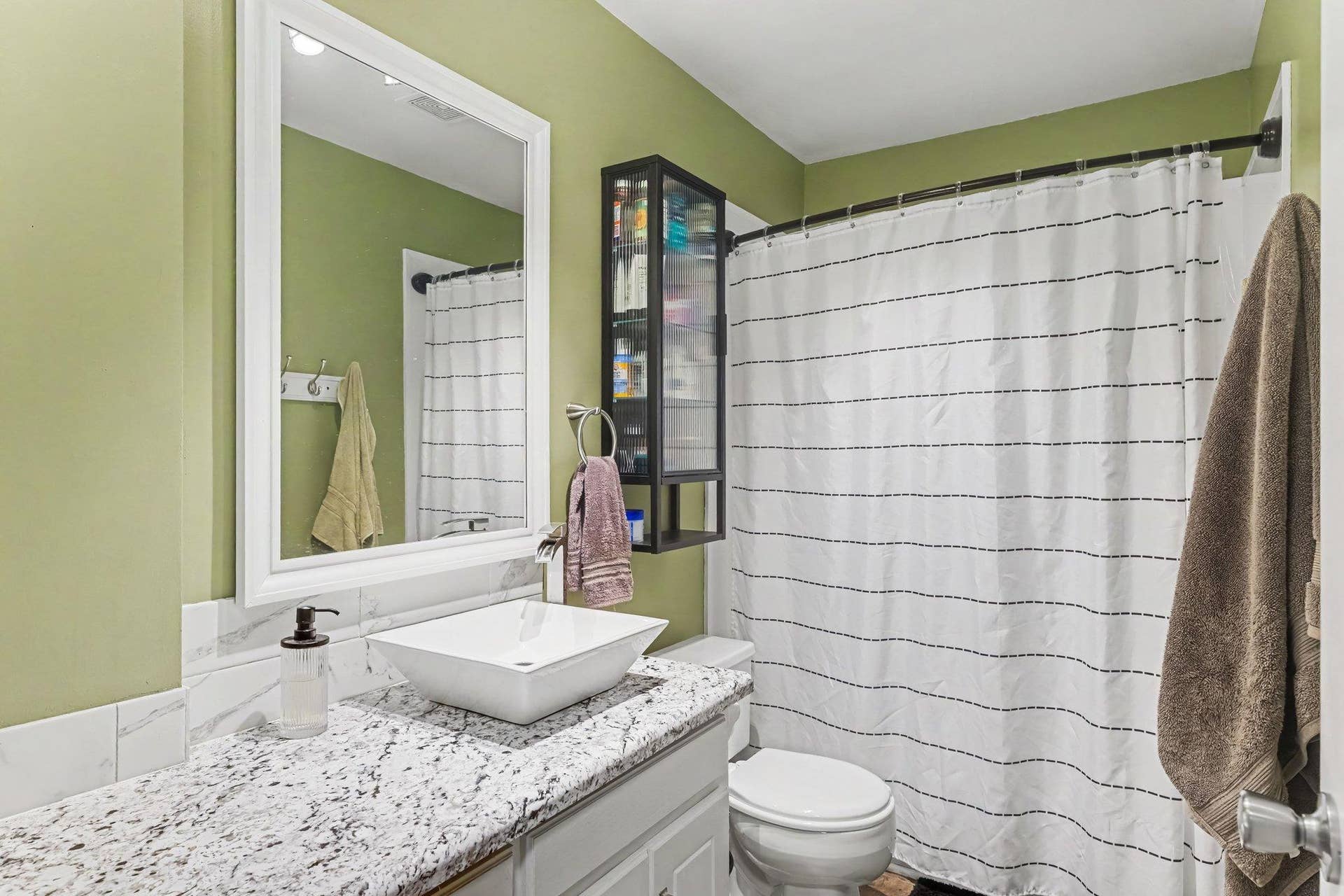 12350 Gladiola Street NW, Coon Rapids, MN 55433 022_file_1981.jpg
