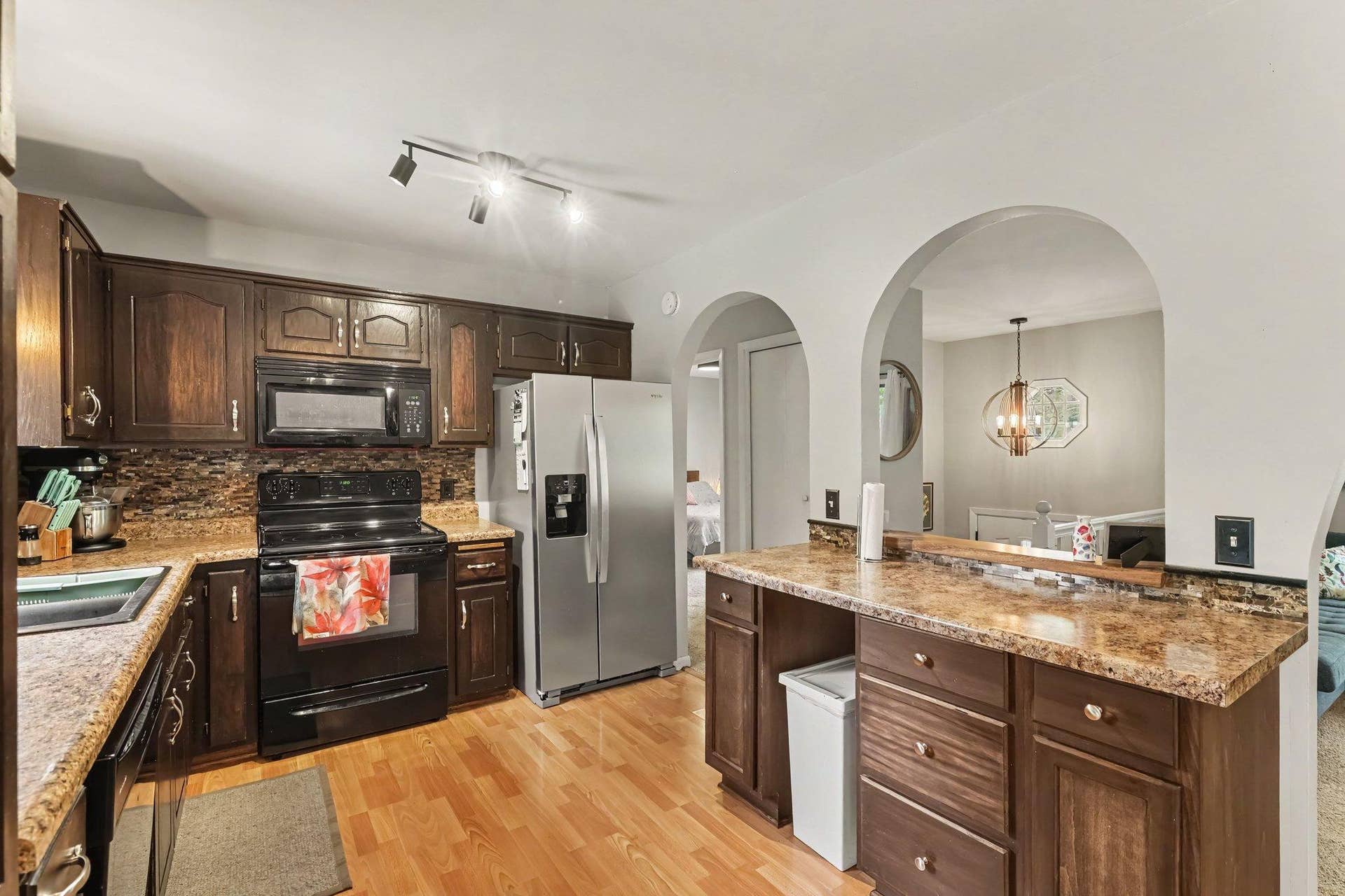 12350 Gladiola Street NW, Coon Rapids, MN 55433 012_file_6245.jpg