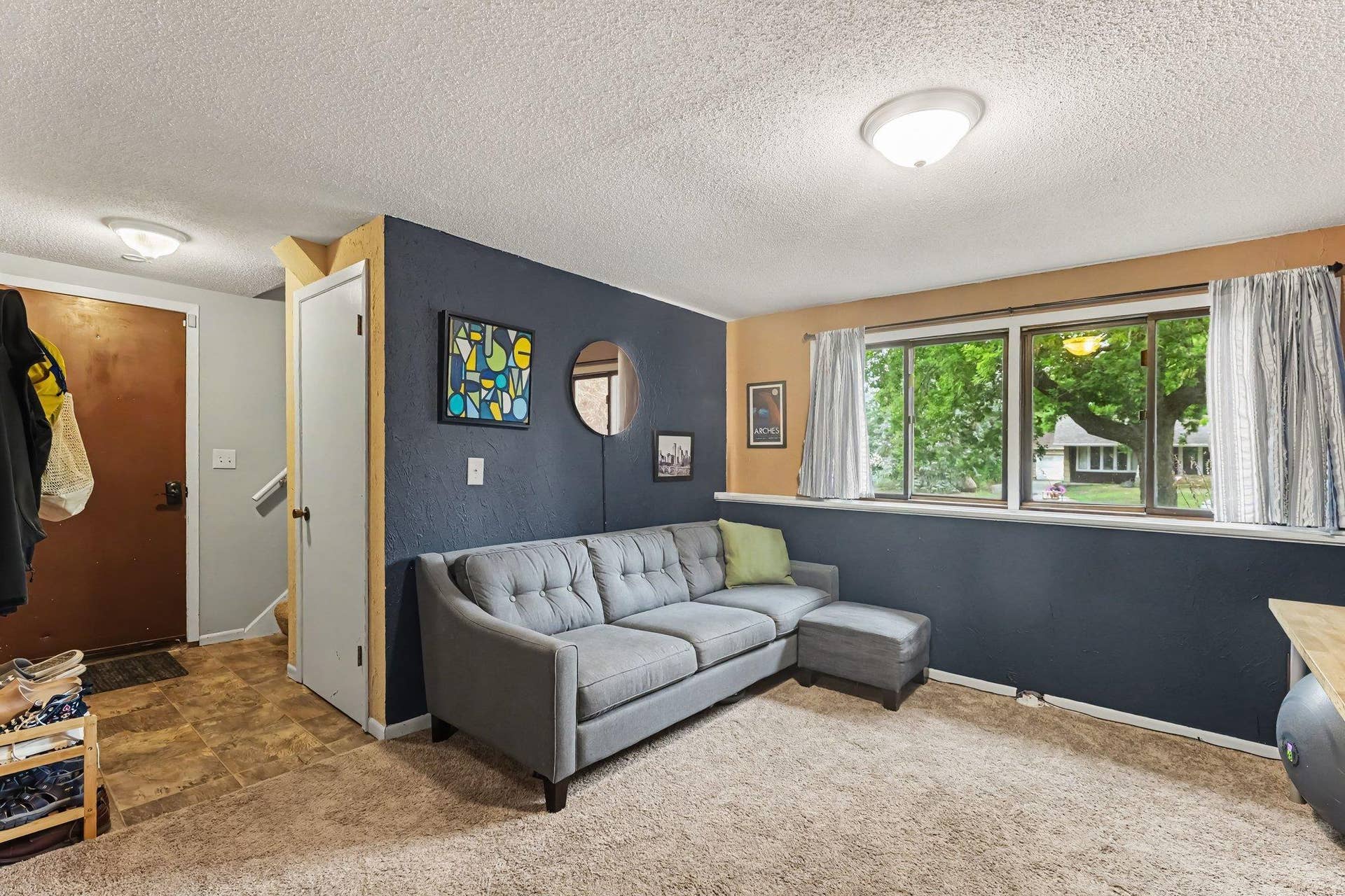 12350 Gladiola Street NW, Coon Rapids, MN 55433 013_file_6140.jpg