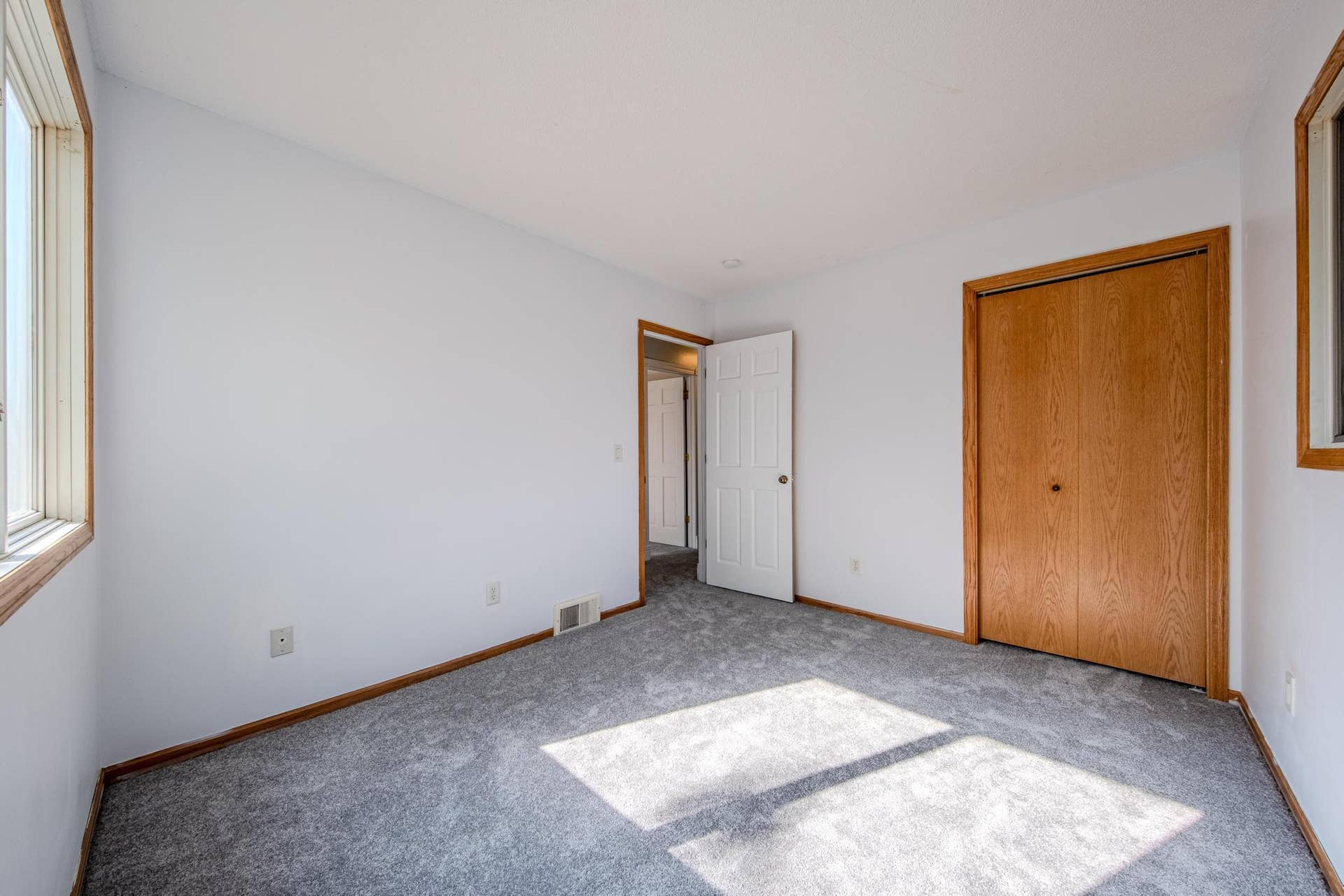 7857 Idaho Avenue N, Brooklyn Park, MN 55445 DSCF8765-HDR.jpg
