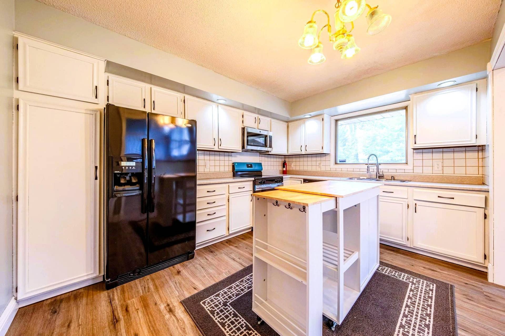 7857 Idaho Avenue N, Brooklyn Park, MN 55445 DSCF8690-HDR.jpg