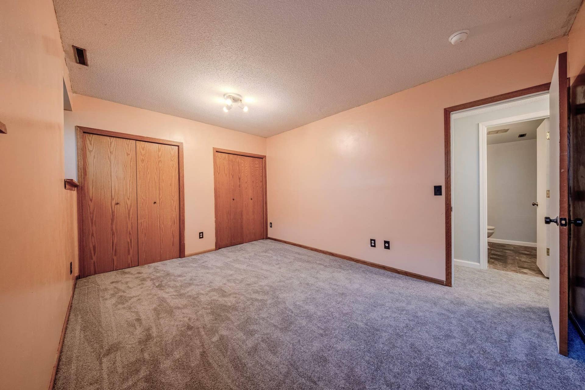 7857 Idaho Avenue N, Brooklyn Park, MN 55445 DSCF8792-HDR.jpg